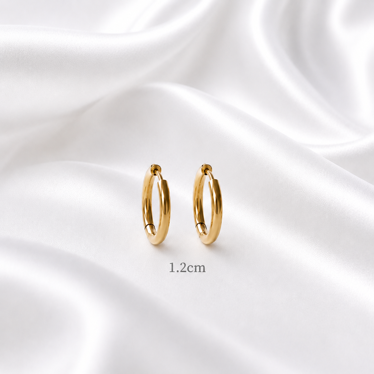 Auskari 7 size Smooth Gold