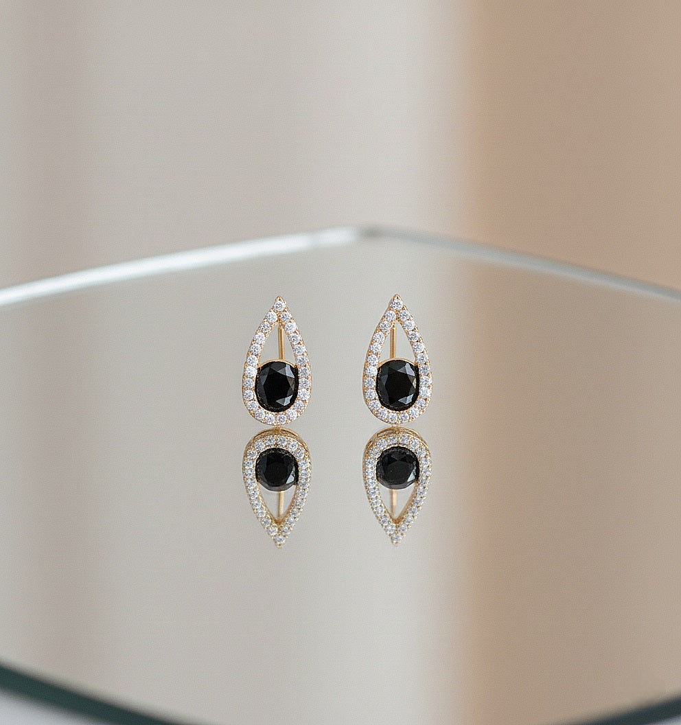 Auskari "Nagliņa melnā lāsīte"