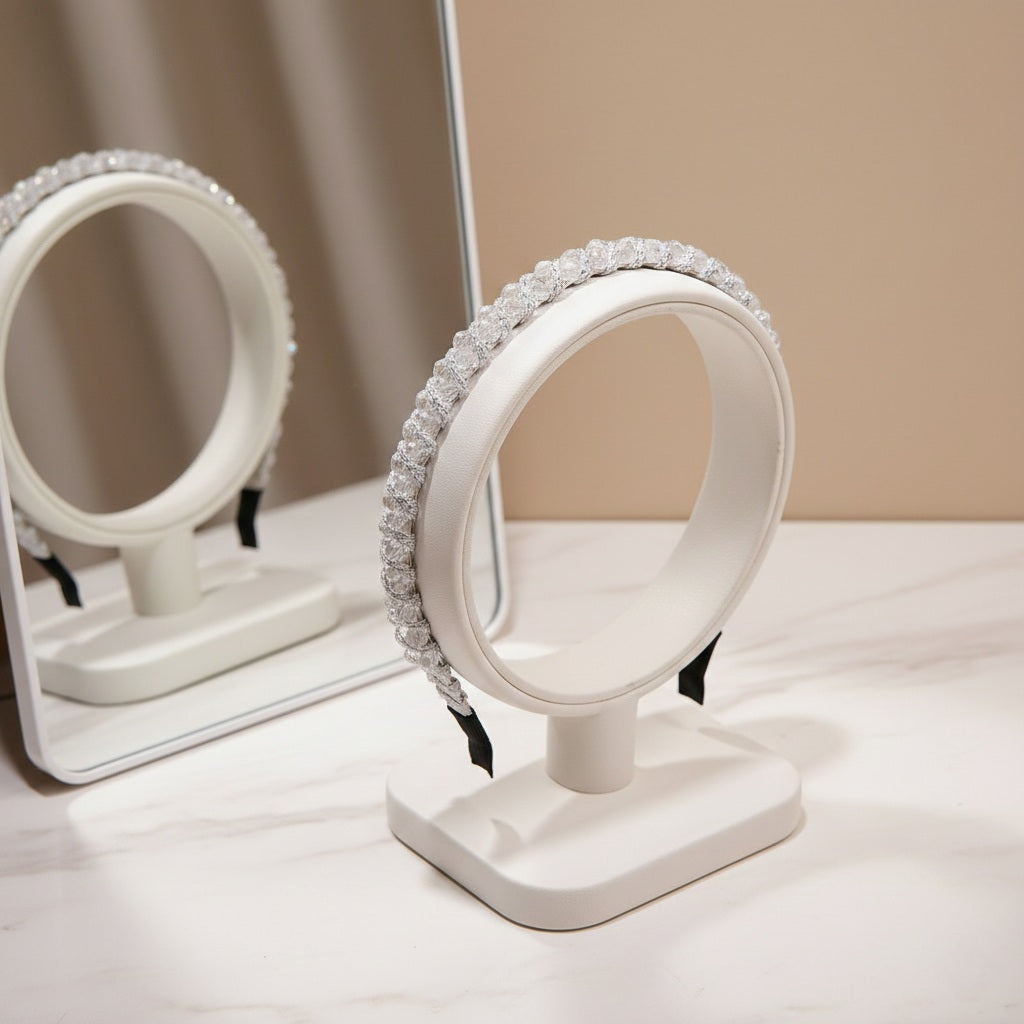 Matu stīpiņa "Mazie elegantie kristāls" balta