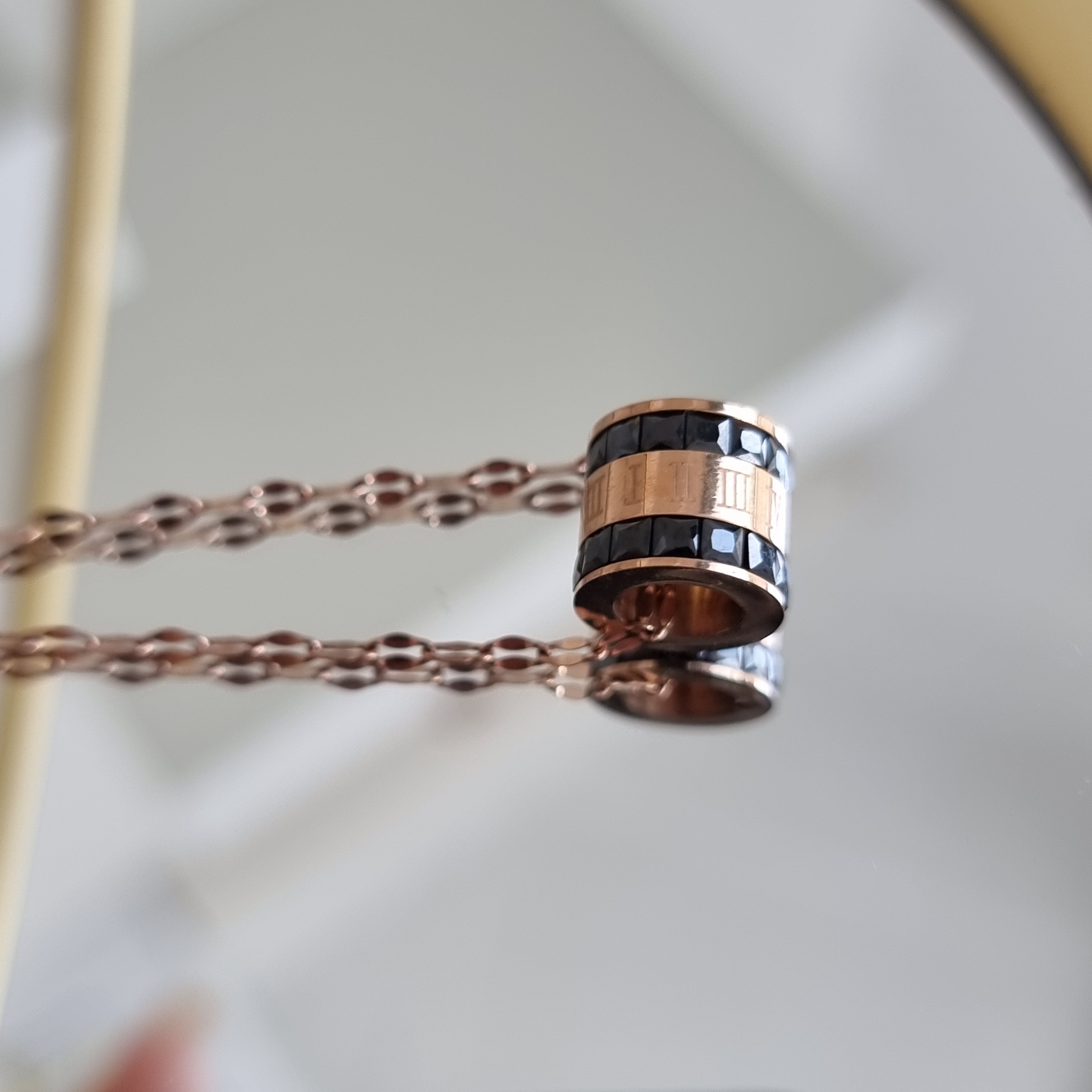 Kaklarota Melnā Swirlija