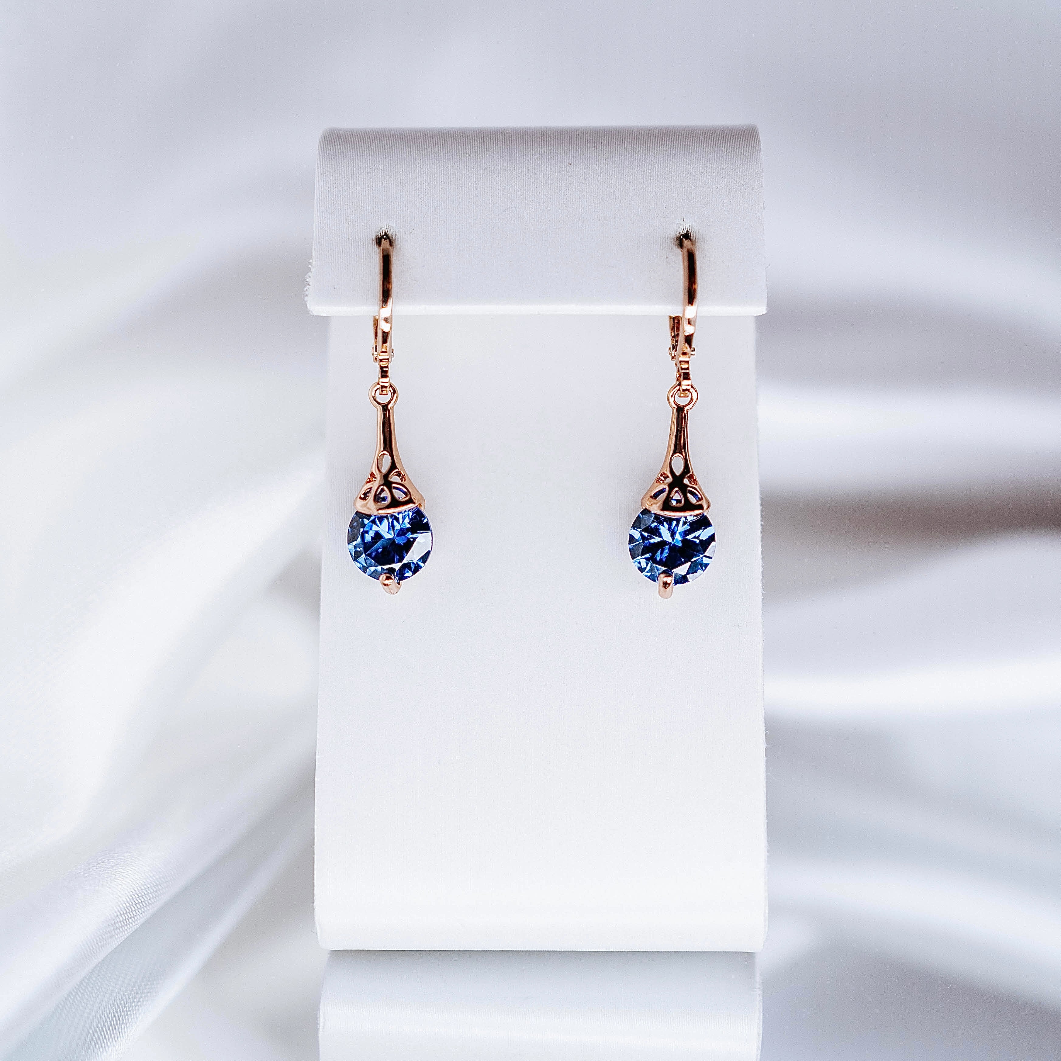 Auskari Kristāliņš