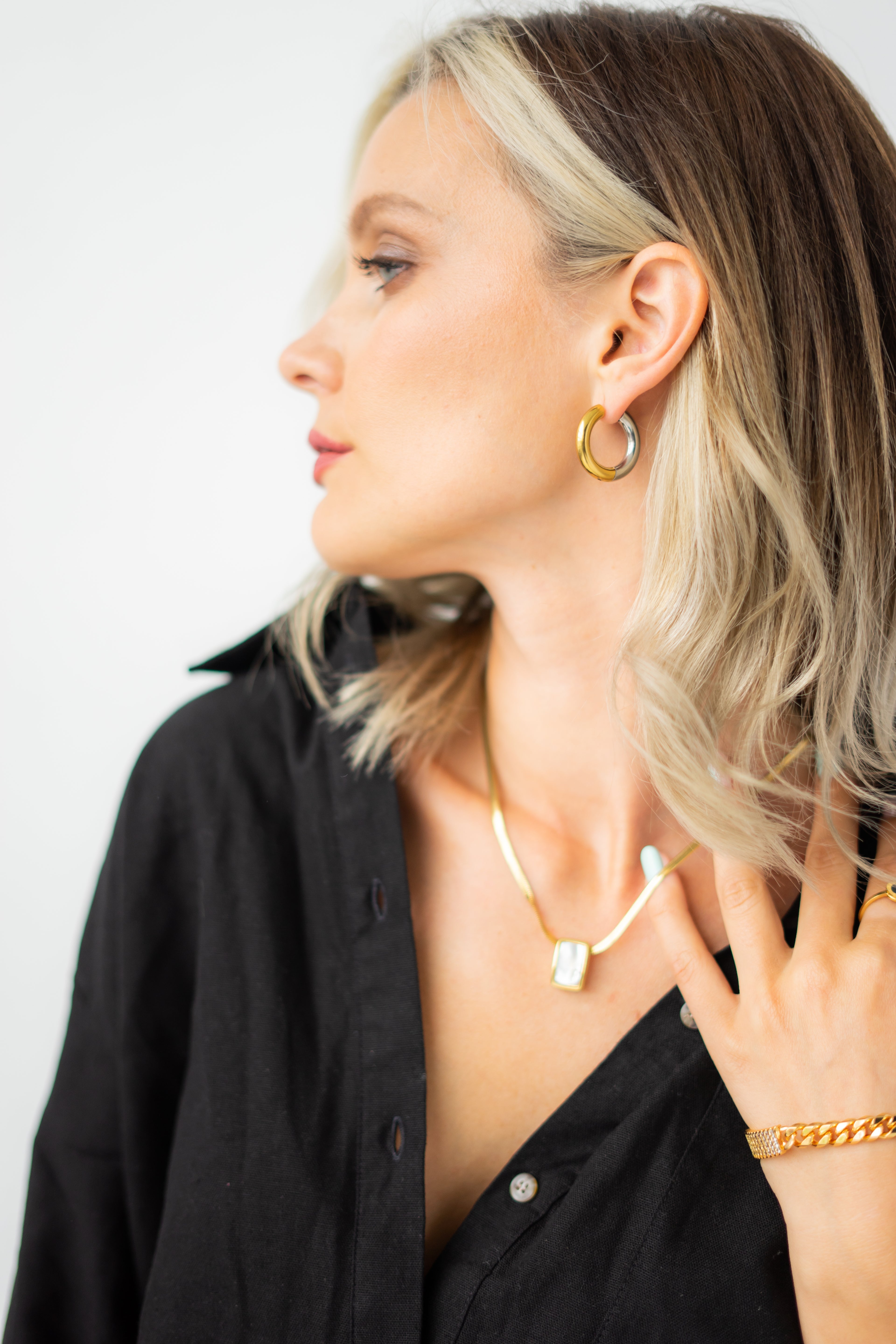 Auskari "Divi ceļi klasika"