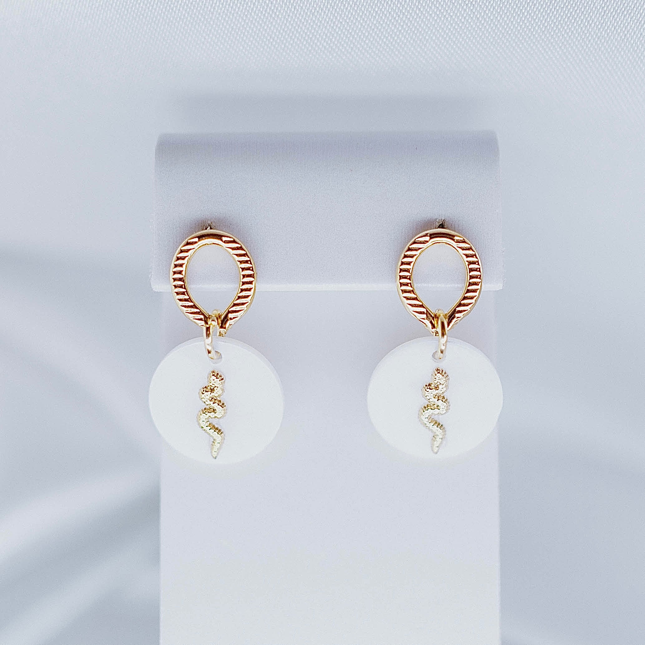 Auskari "Perlamutra čūska"