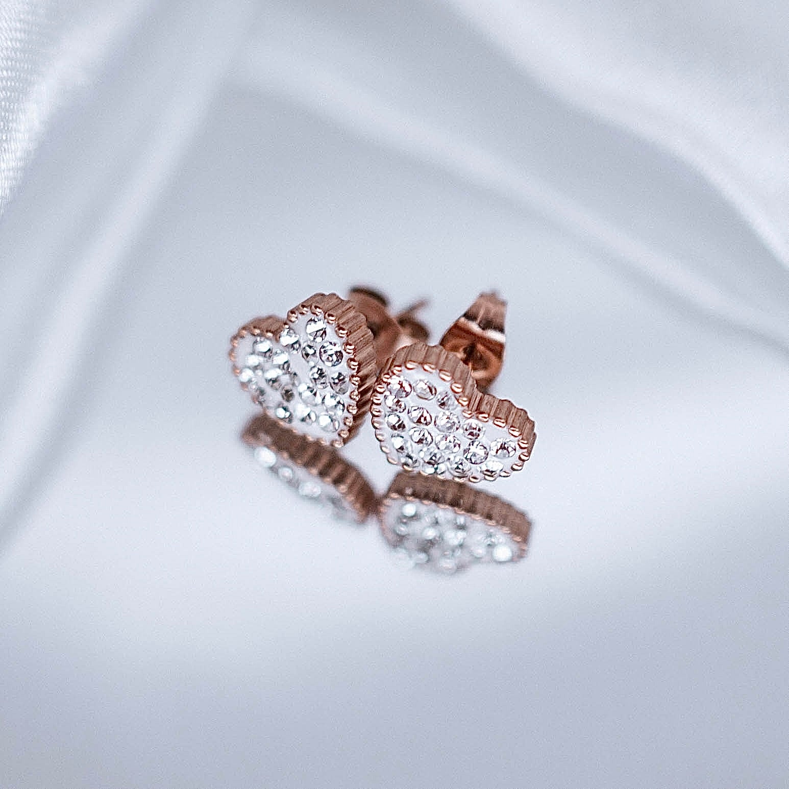 Auskari Kristālu sirdis balta