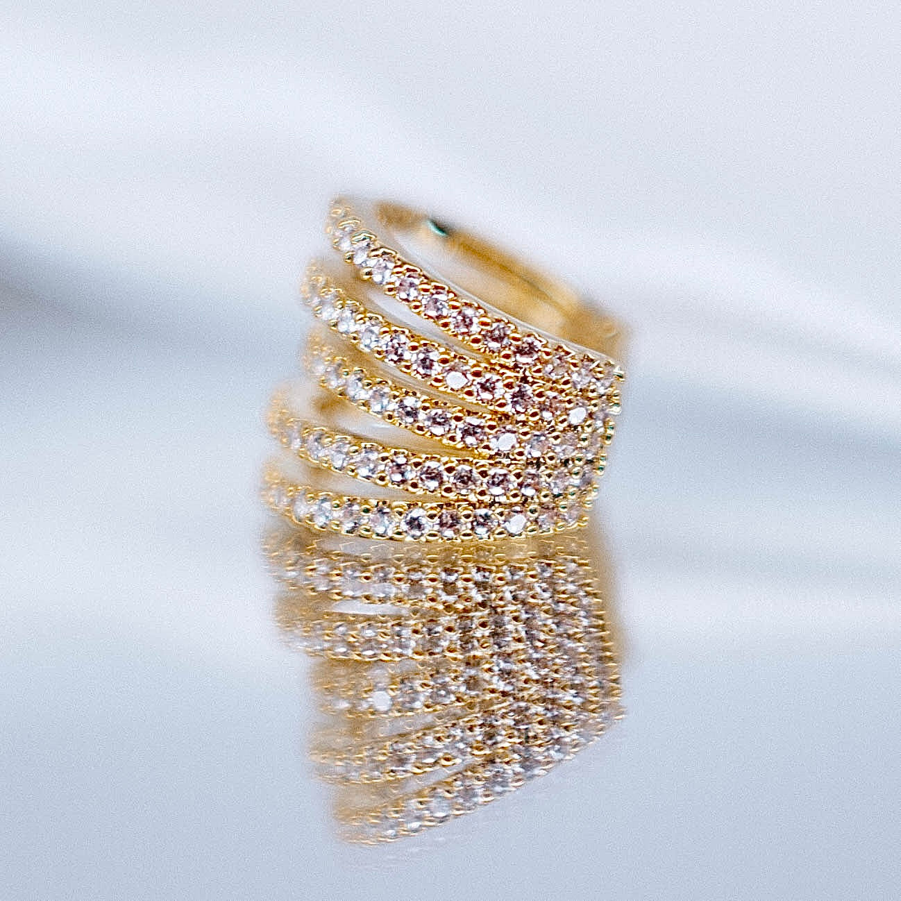 Pīrsings auss kafs/cuff "Kristālu pārpilnība"