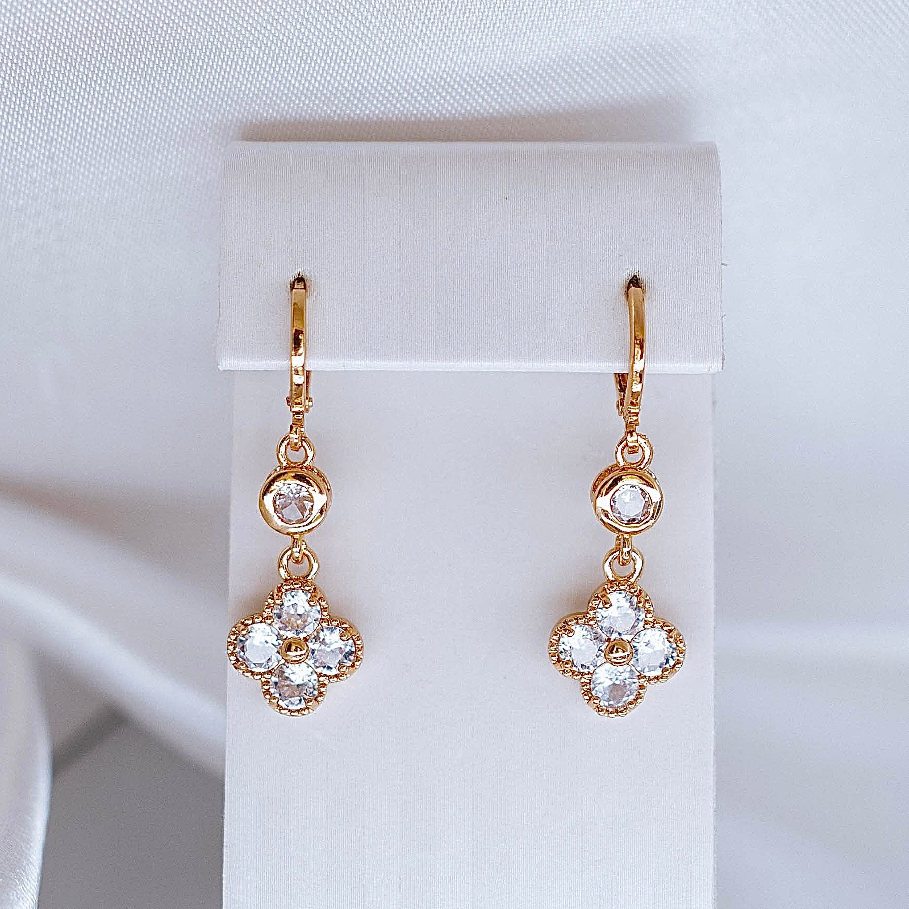 Auskari "Kristālu četrlapiņa"