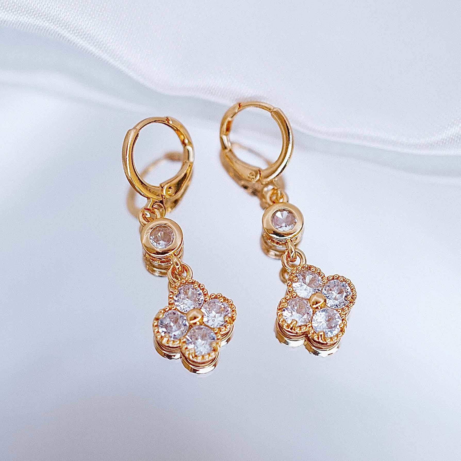 Auskari "Kristālu četrlapiņa"