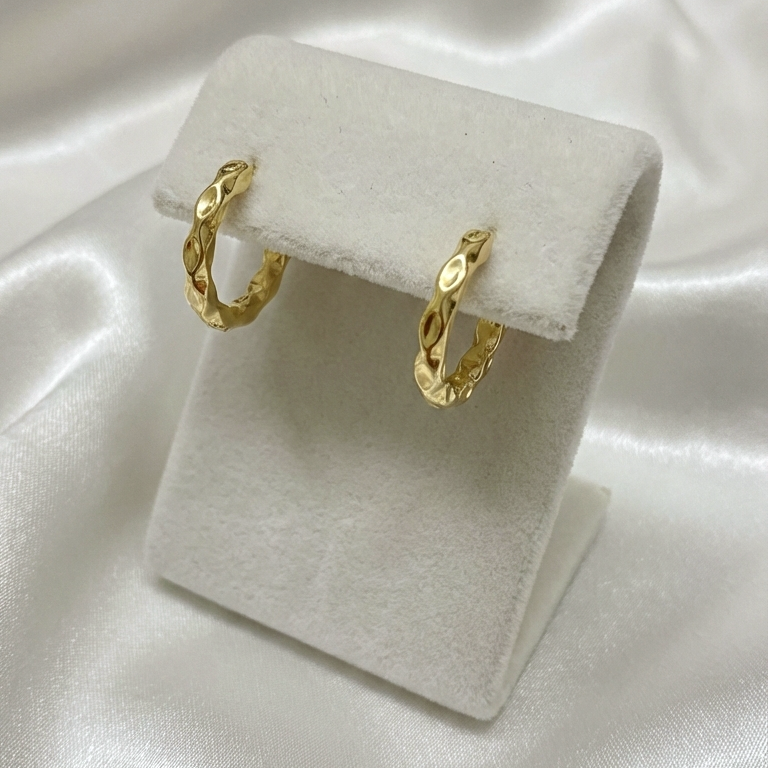 Auskari "Nospiedums"