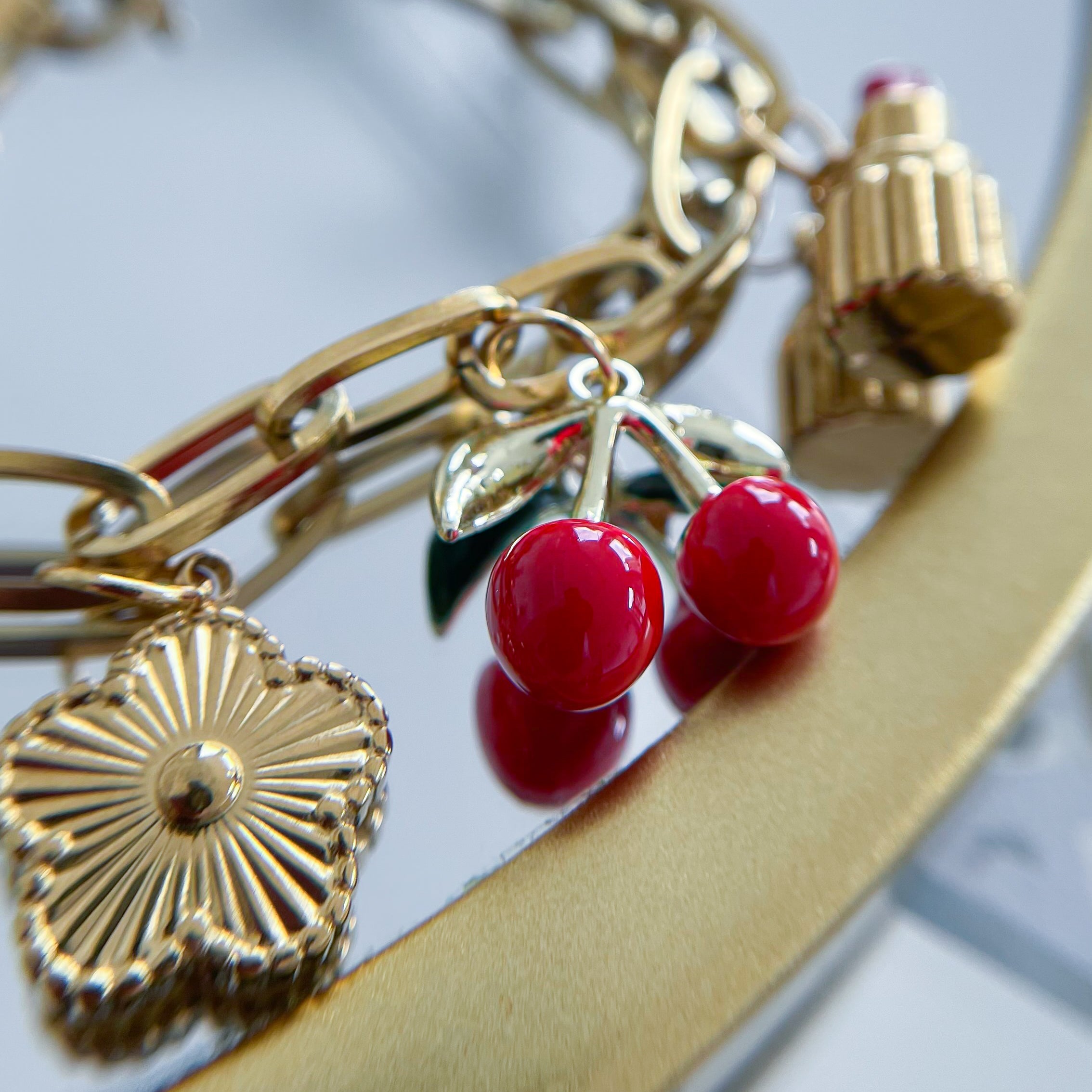 Rokassprādze izveido pati INDIVIDUALITY