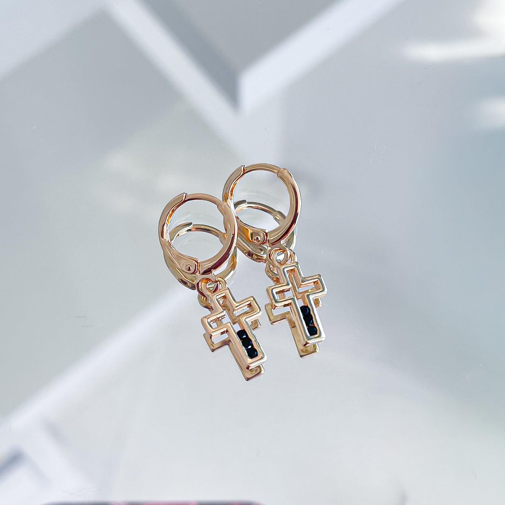 Auskari "Mazais krustiņš"