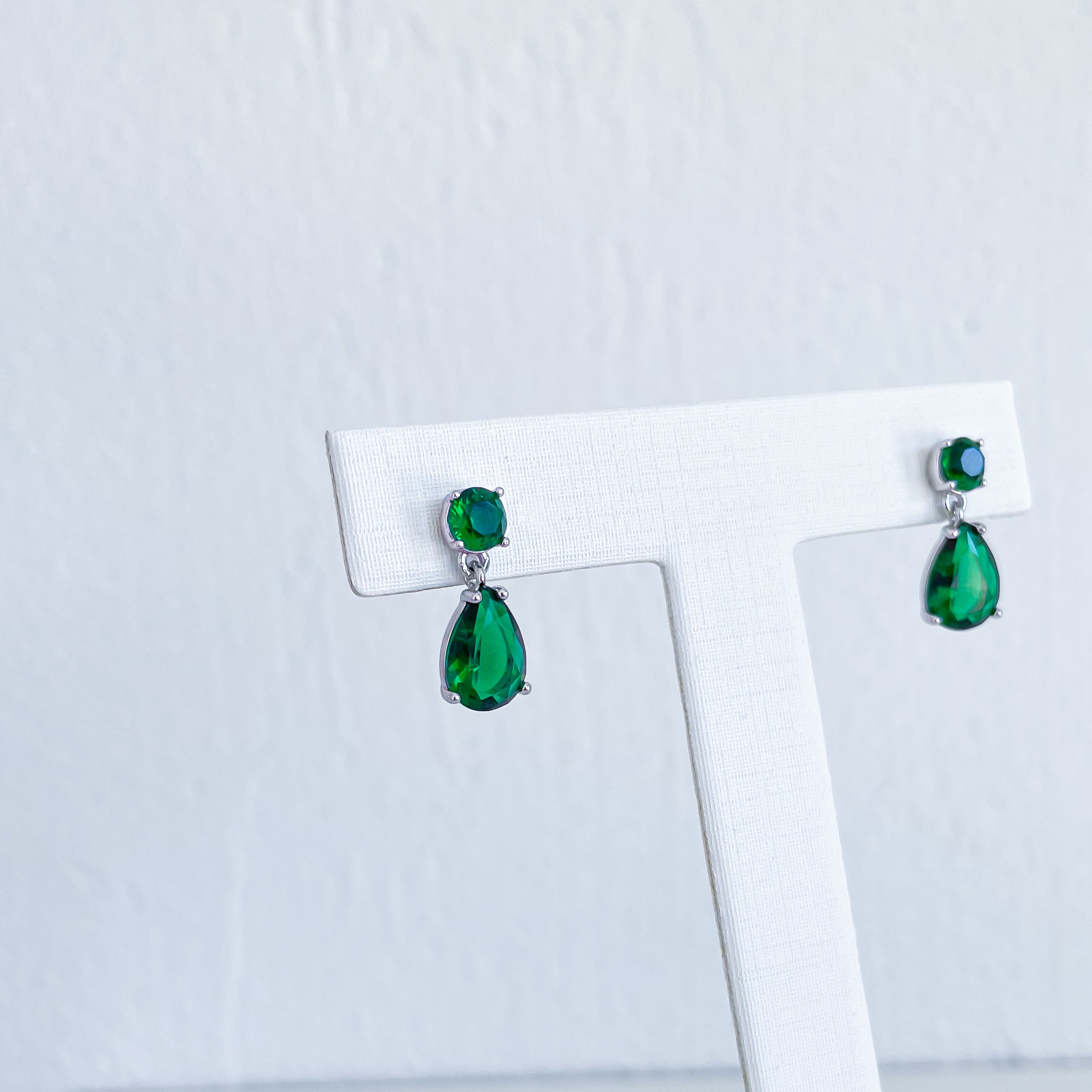 Auskari "Smaragdzaļā lāsīte"