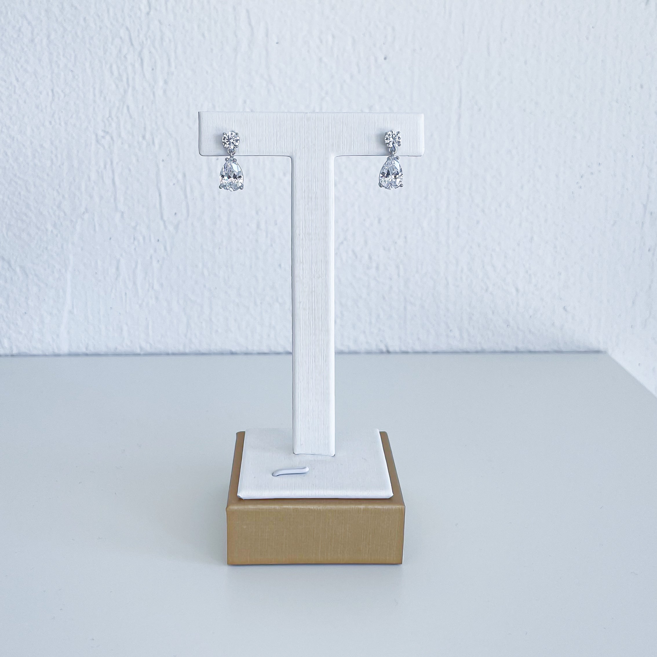 Auskari "Dzidrā lāsīte"