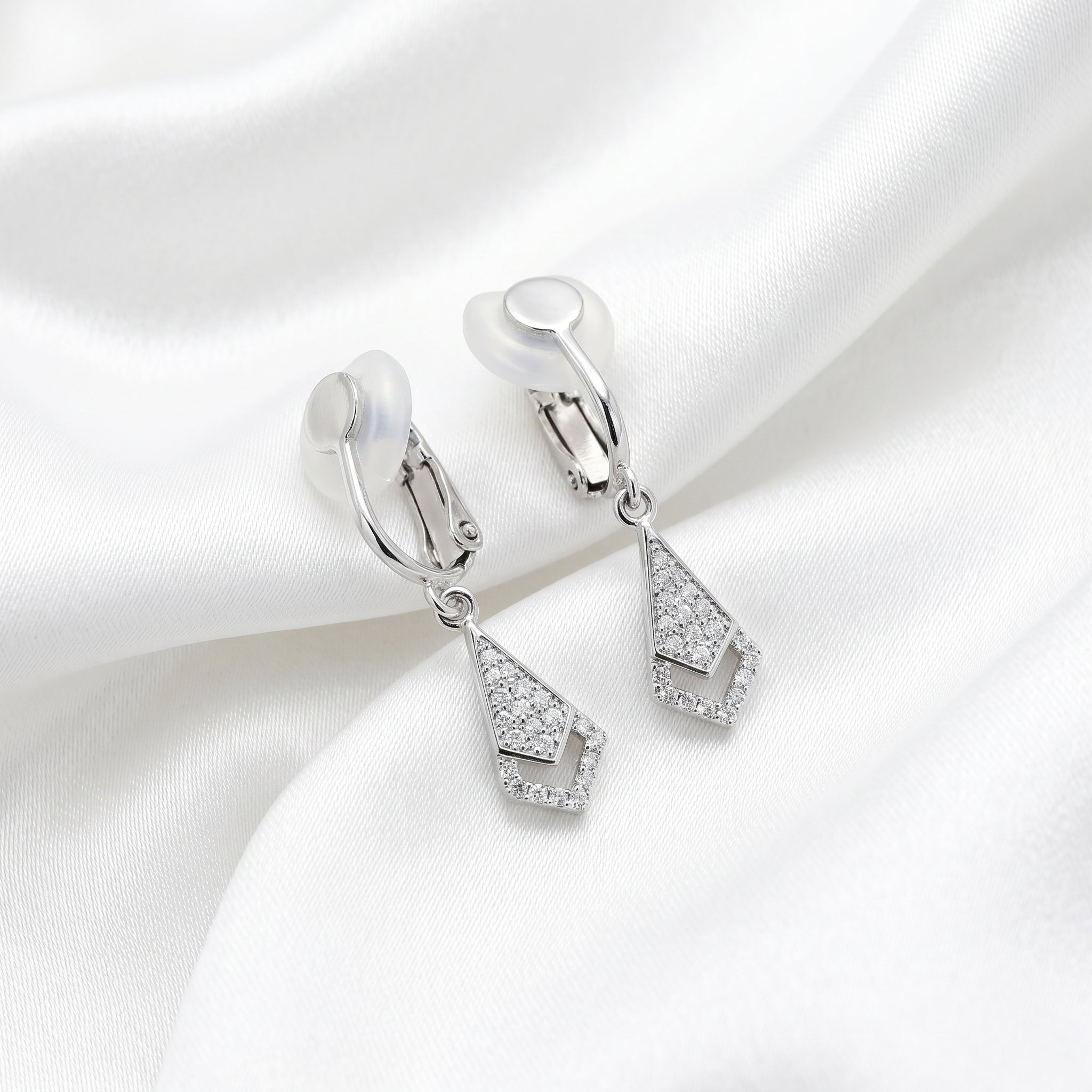 Auskaru klipši "Geometric Glow"