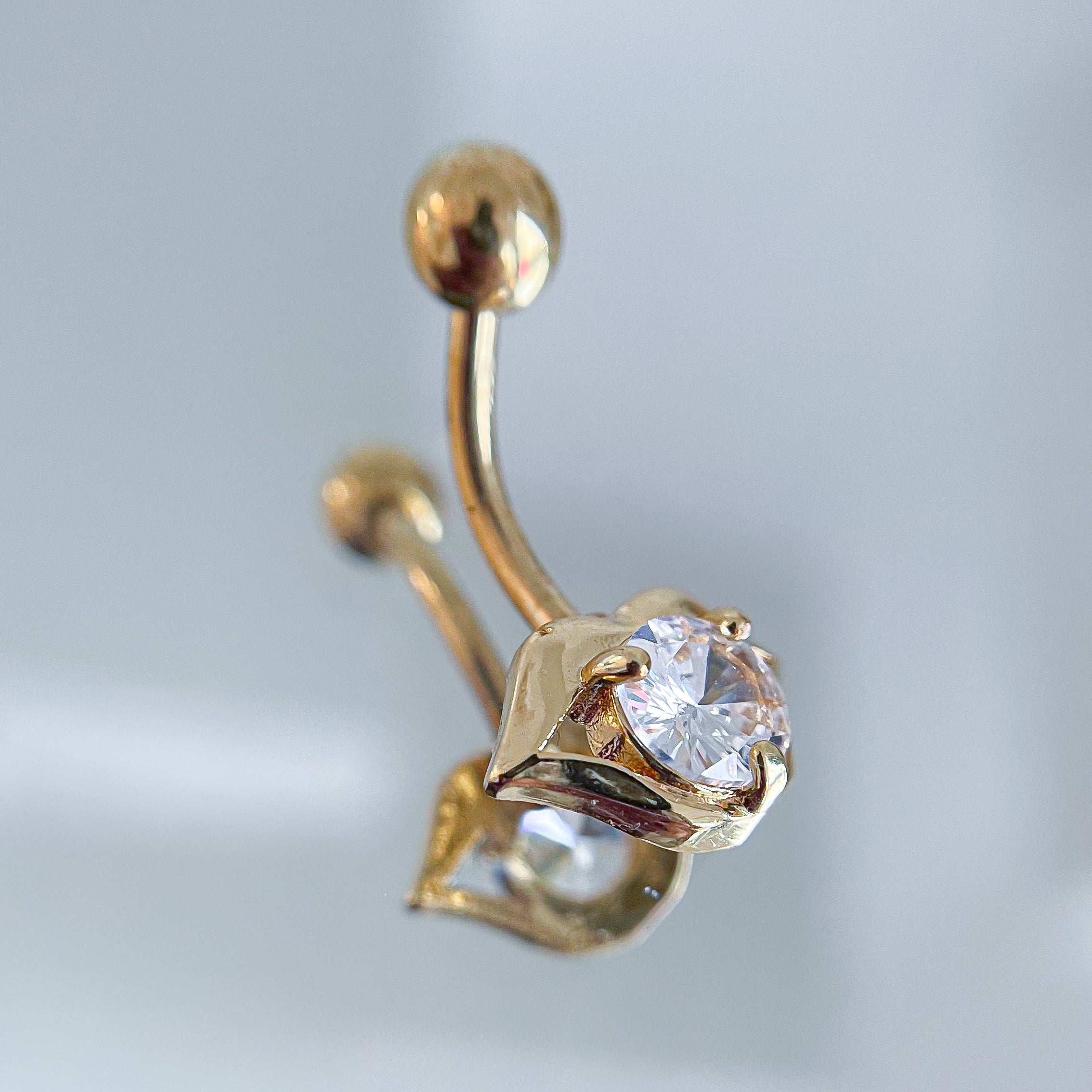 Nabas pīrsings "Bučiņa"