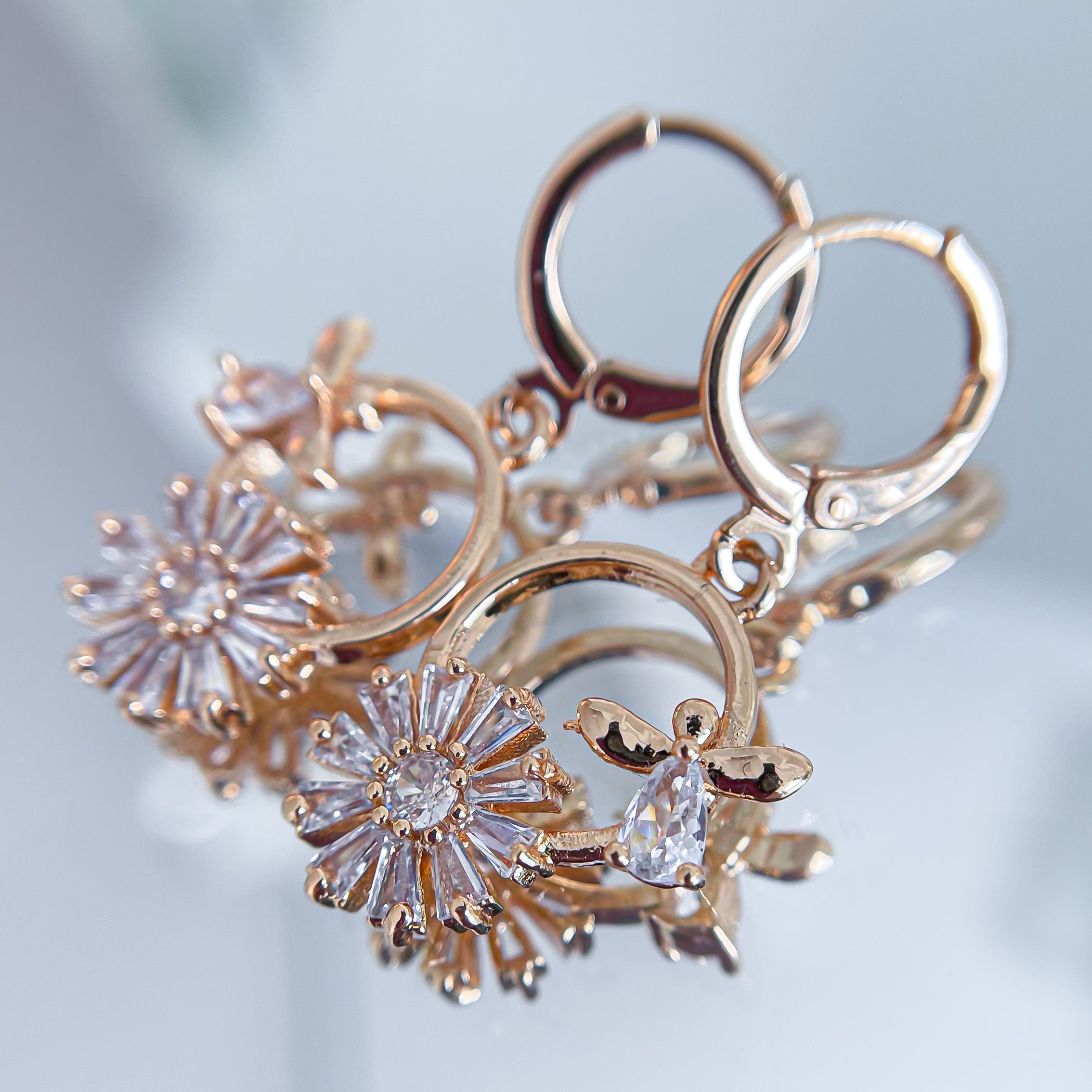Auskari "Flower and bee clear" MEGA SALE