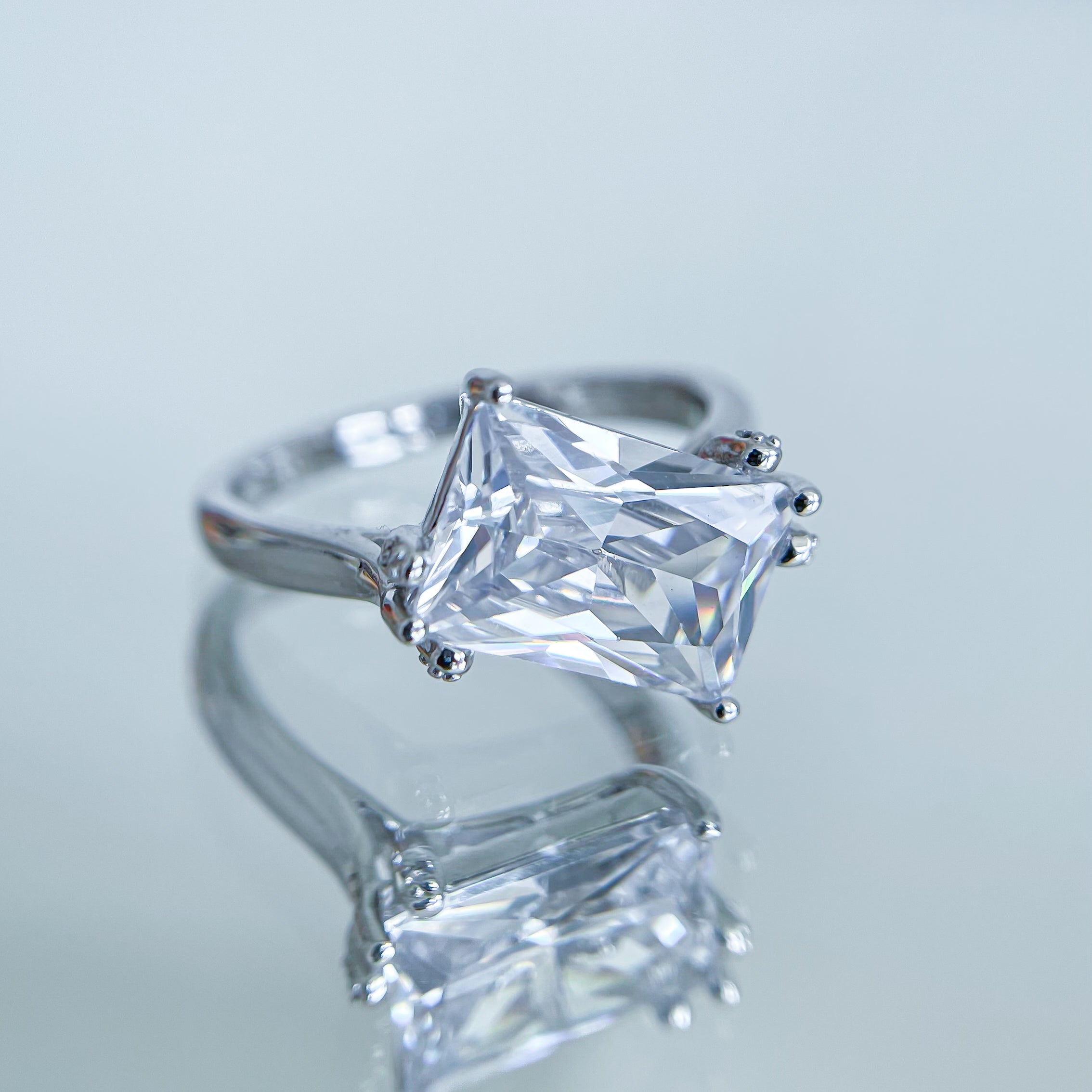 Ring crystal 19th size MEGA SALE