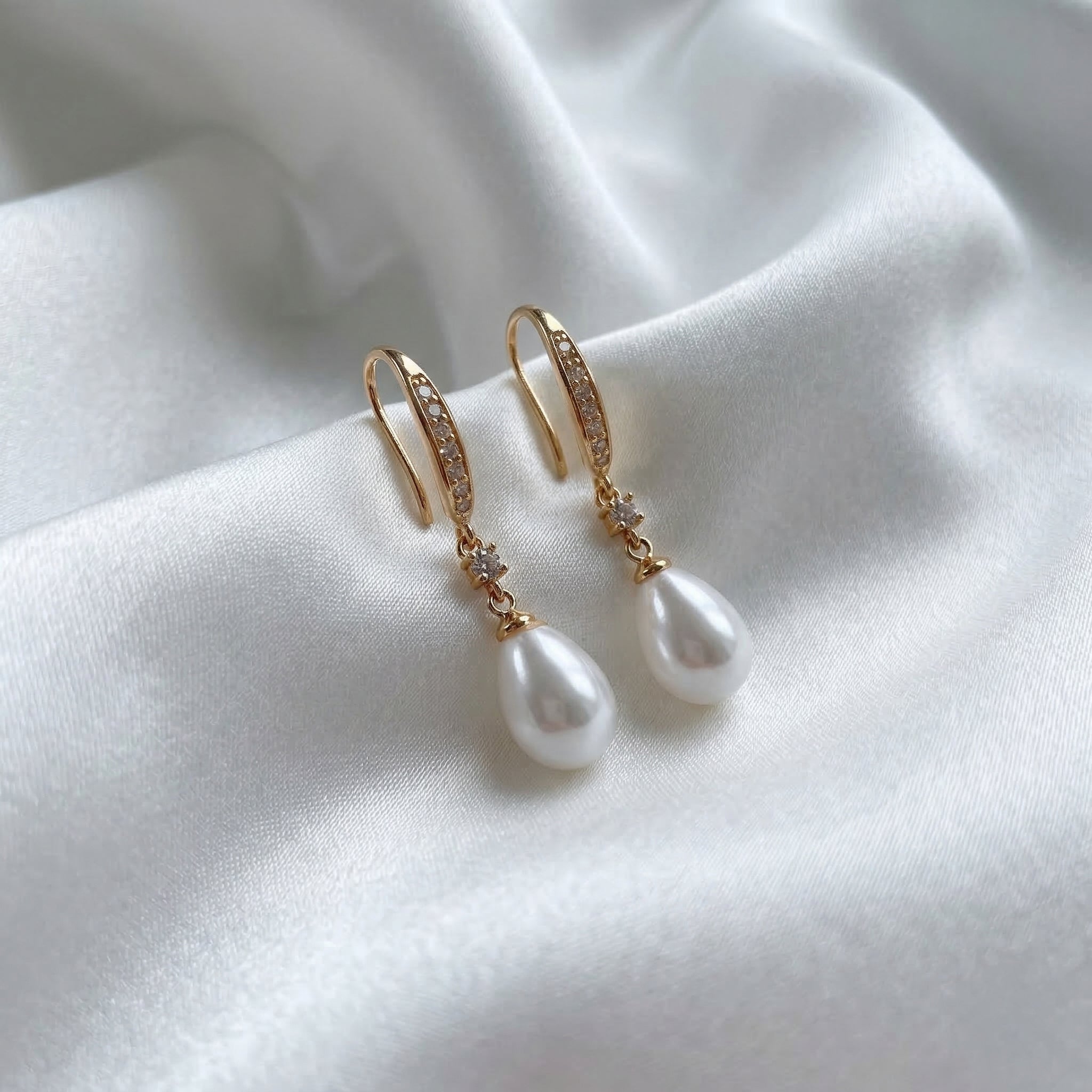 Auskari "Rīta rasas piliens"