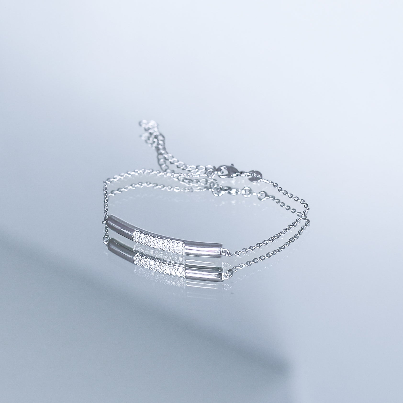 Rokassprādze "Atspīdums vienā līnijā"