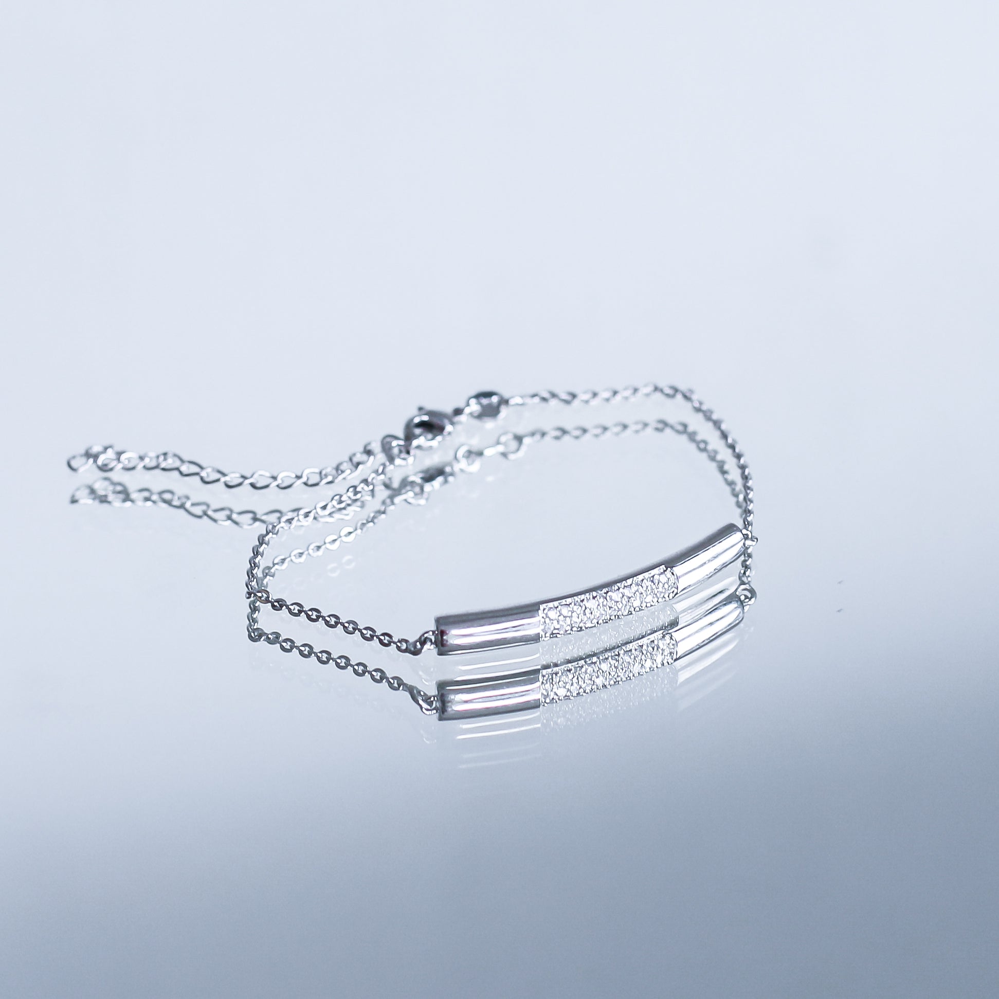 Rokassprādze "Atspīdums vienā līnijā"