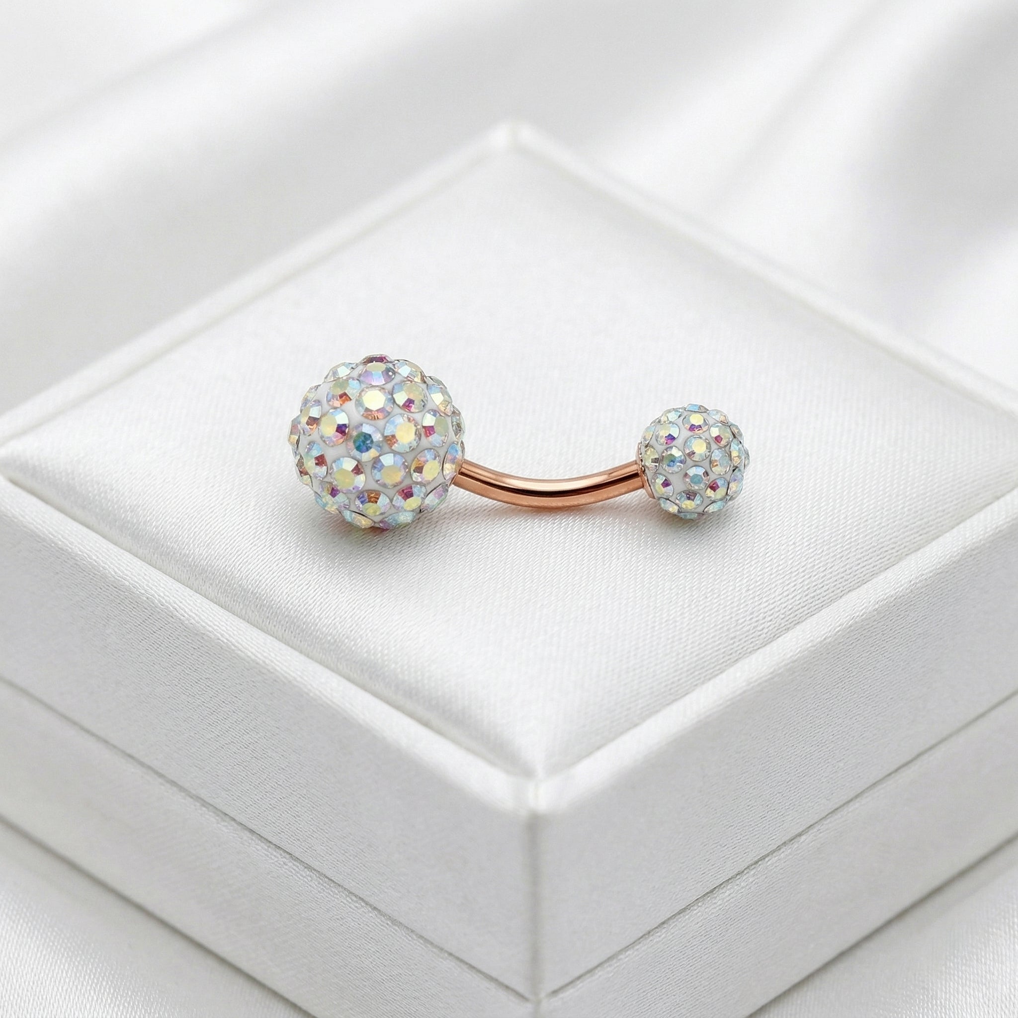 Pīrsings "AB kristāla mirdzums"