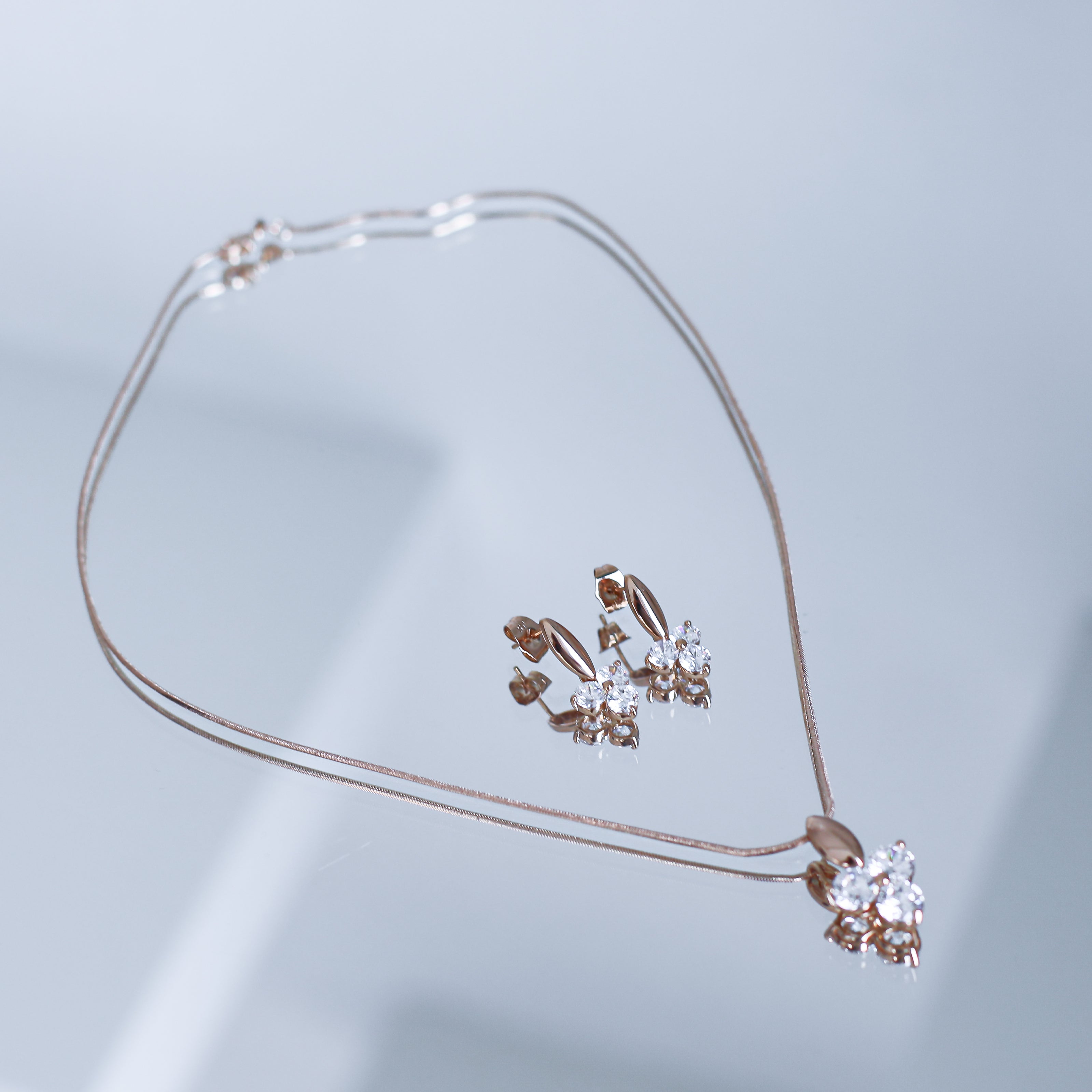 Rotu komplekts "Greznā trīslapiņa"