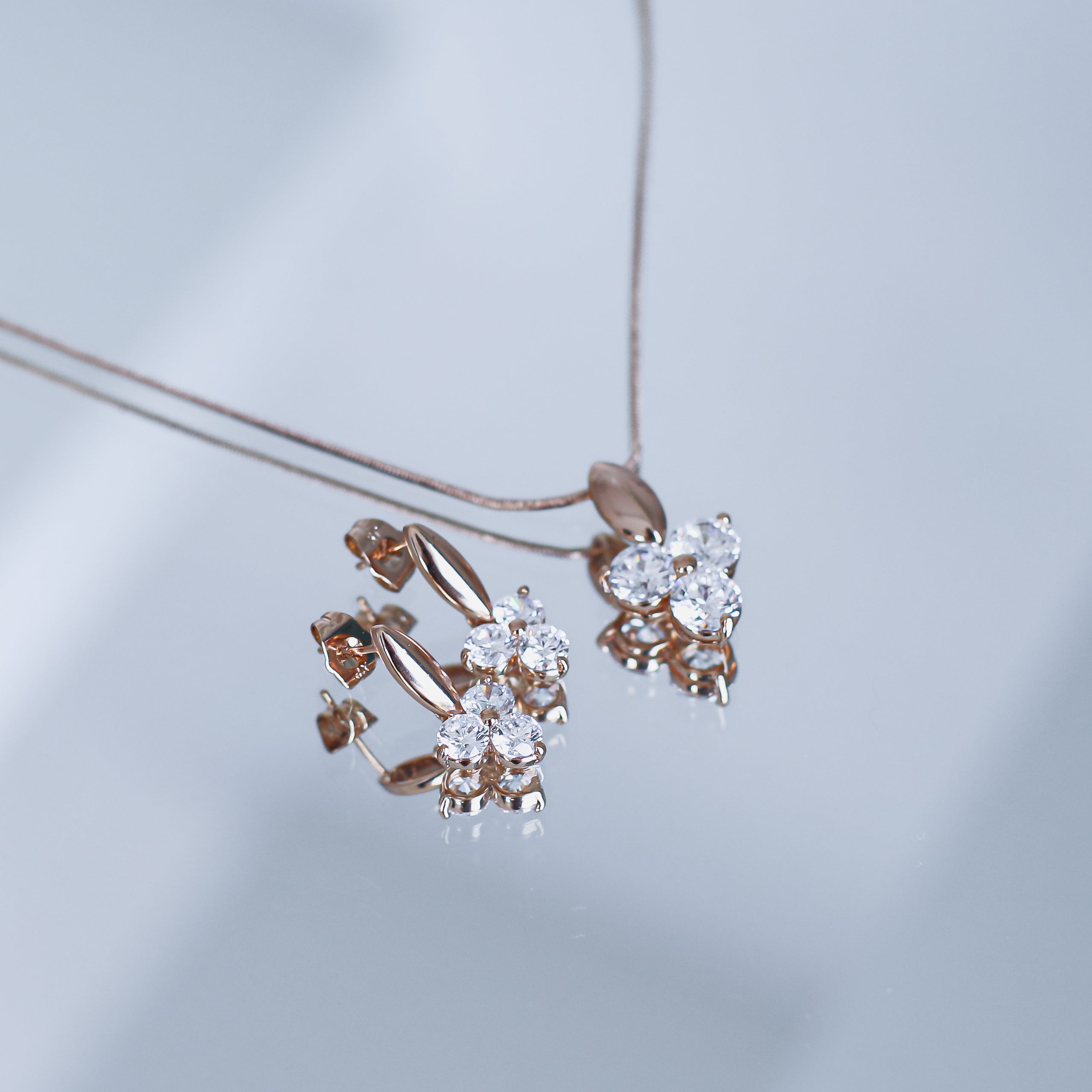 Rotu komplekts "Greznā trīslapiņa"