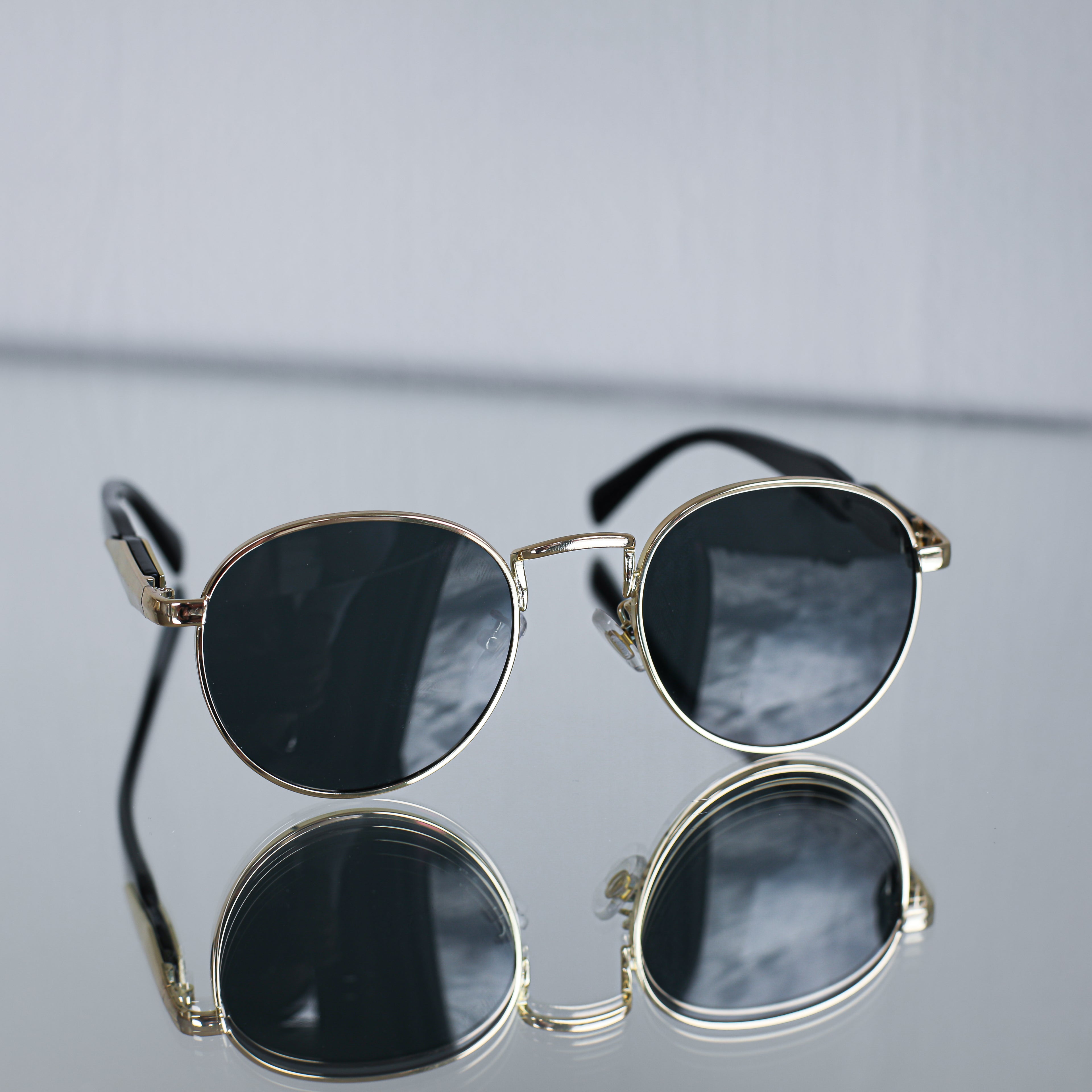 Saulesbrilles Šarms W