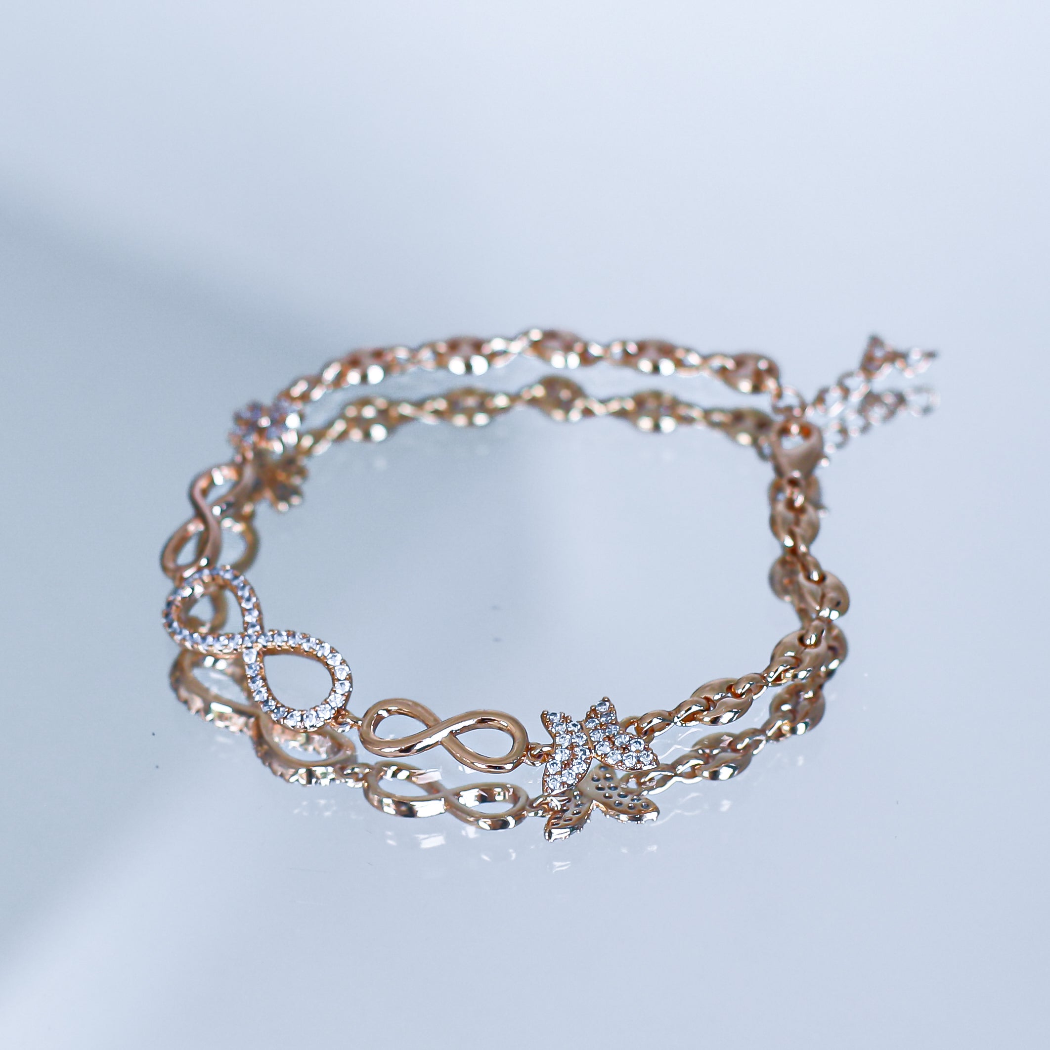 Rokassprādze "Bezgalības pavediens"