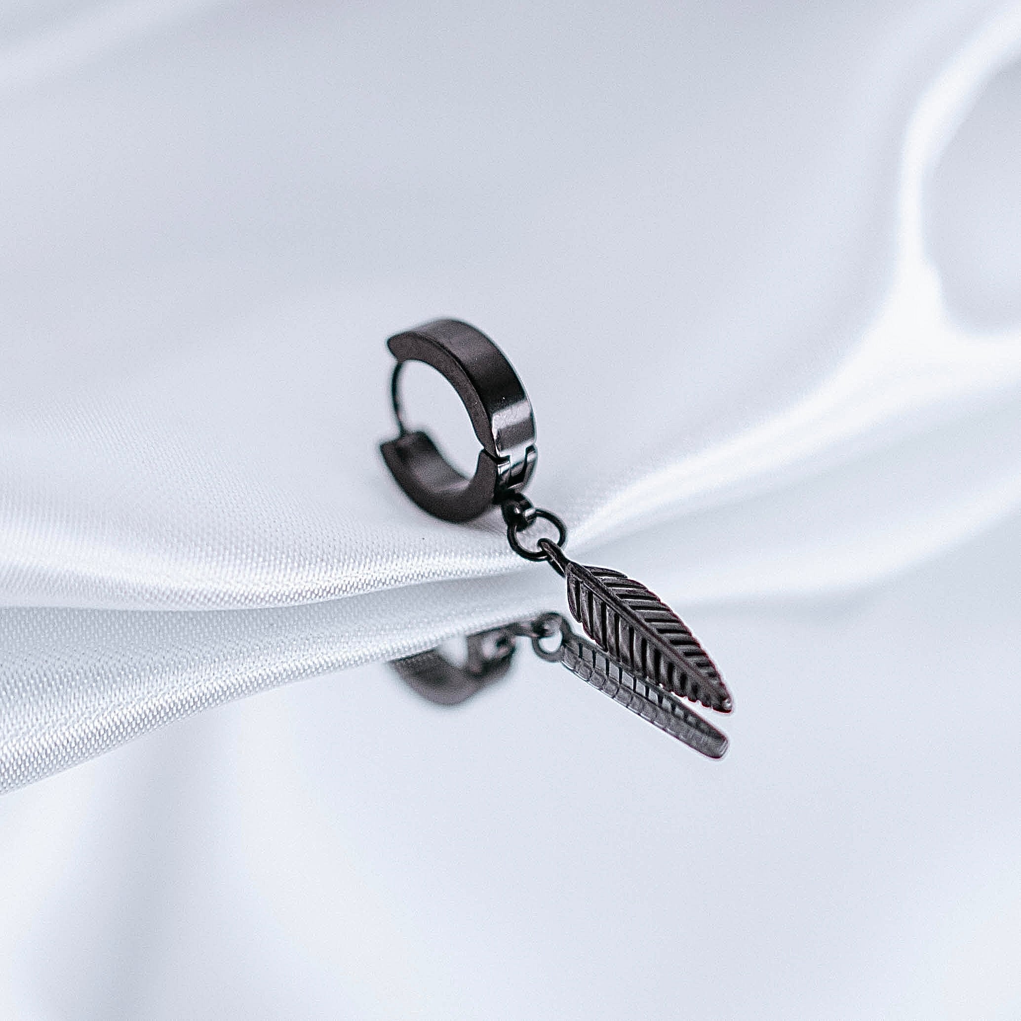 Pīrsings "Black Furr"