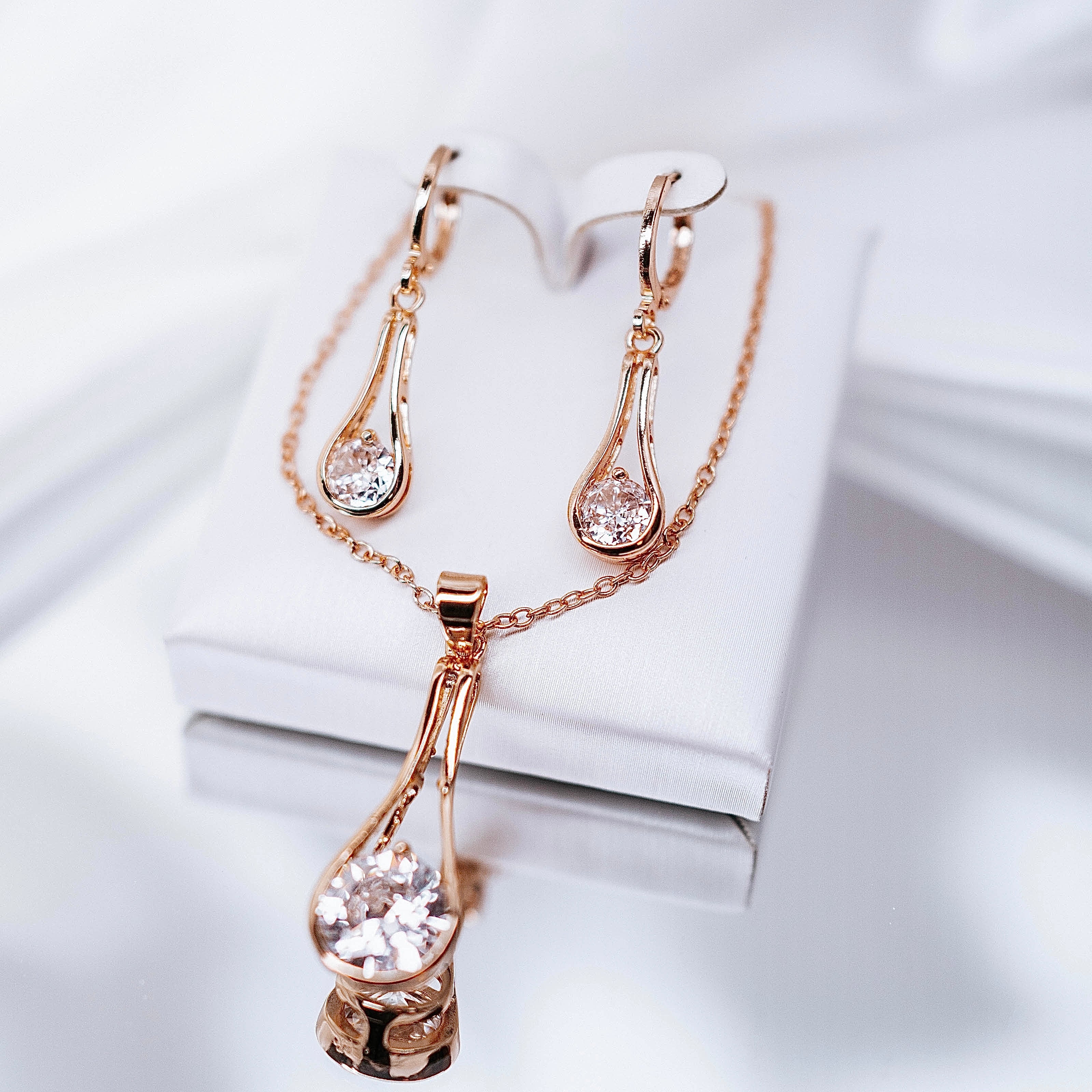 Rotu komplekts "Apaļā lāsīte rozā"