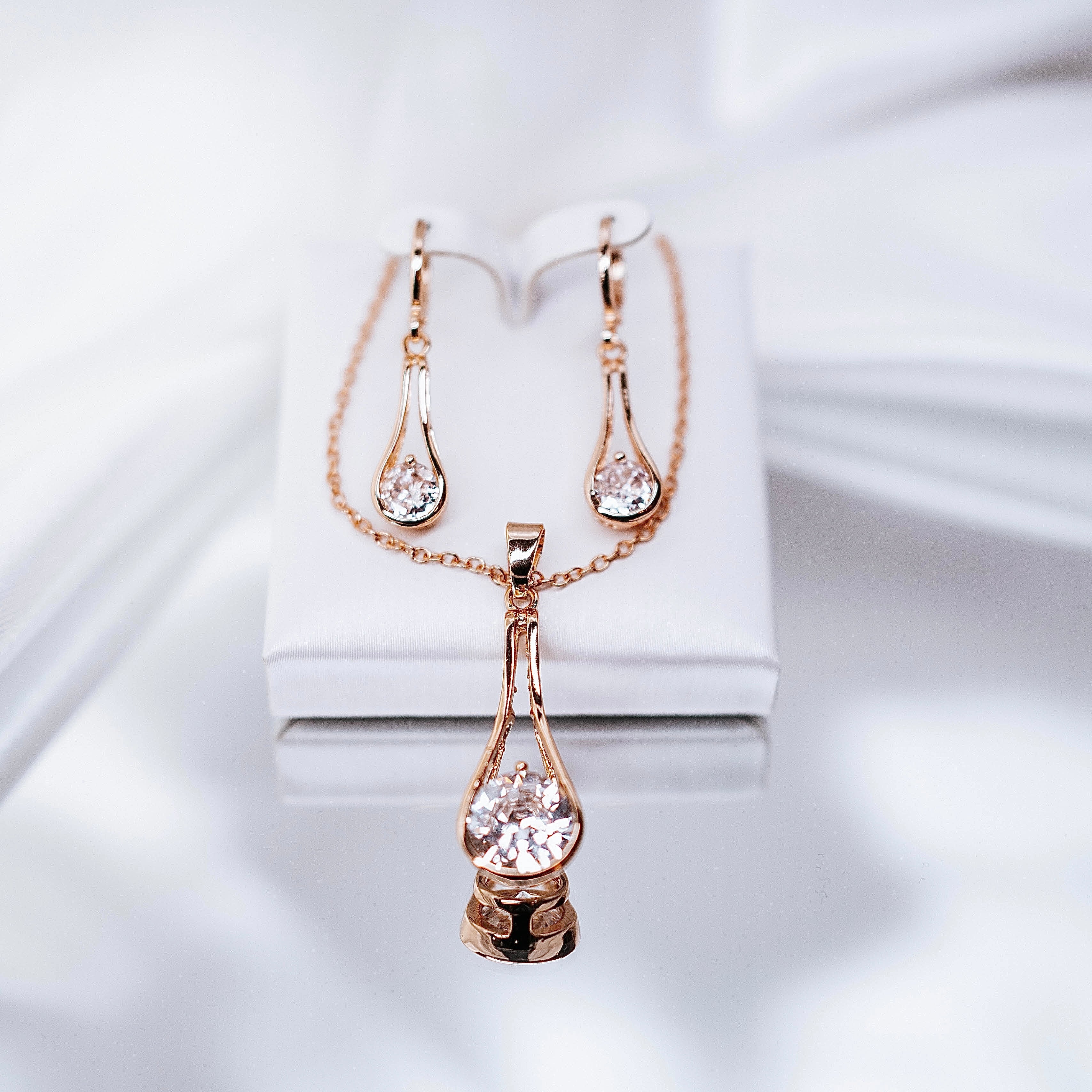 Rotu komplekts "Apaļā lāsīte rozā"