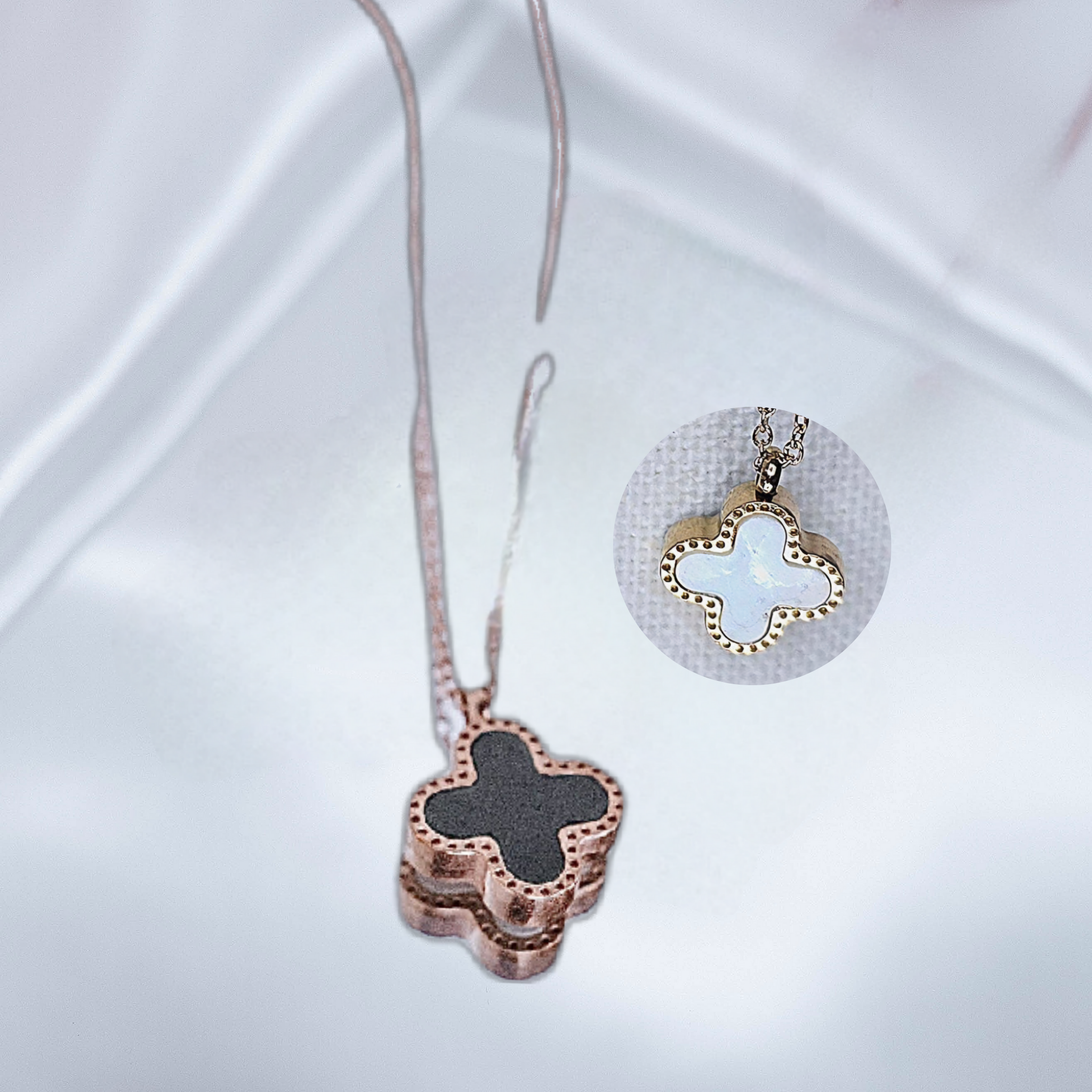 Rotu komplekts klasiskais Clover melns vai balts/arī atsevišķi