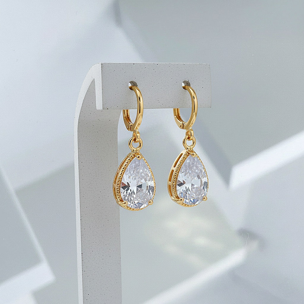 Auskari &quot;Dzidrā lāsīte&quot;