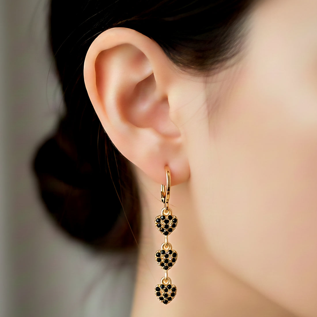 Auskari "Trīs melnas sirdis"