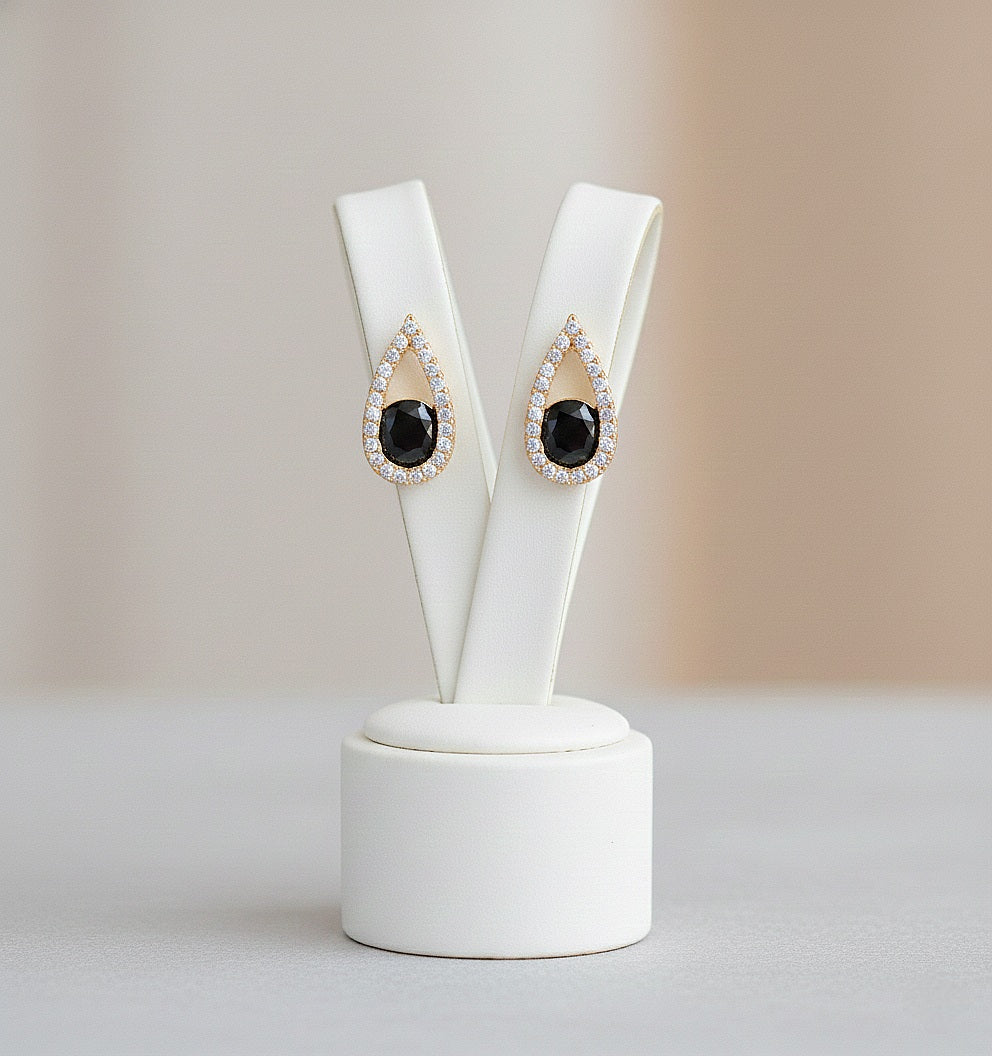 Auskari "Nagliņa melnā lāsīte"