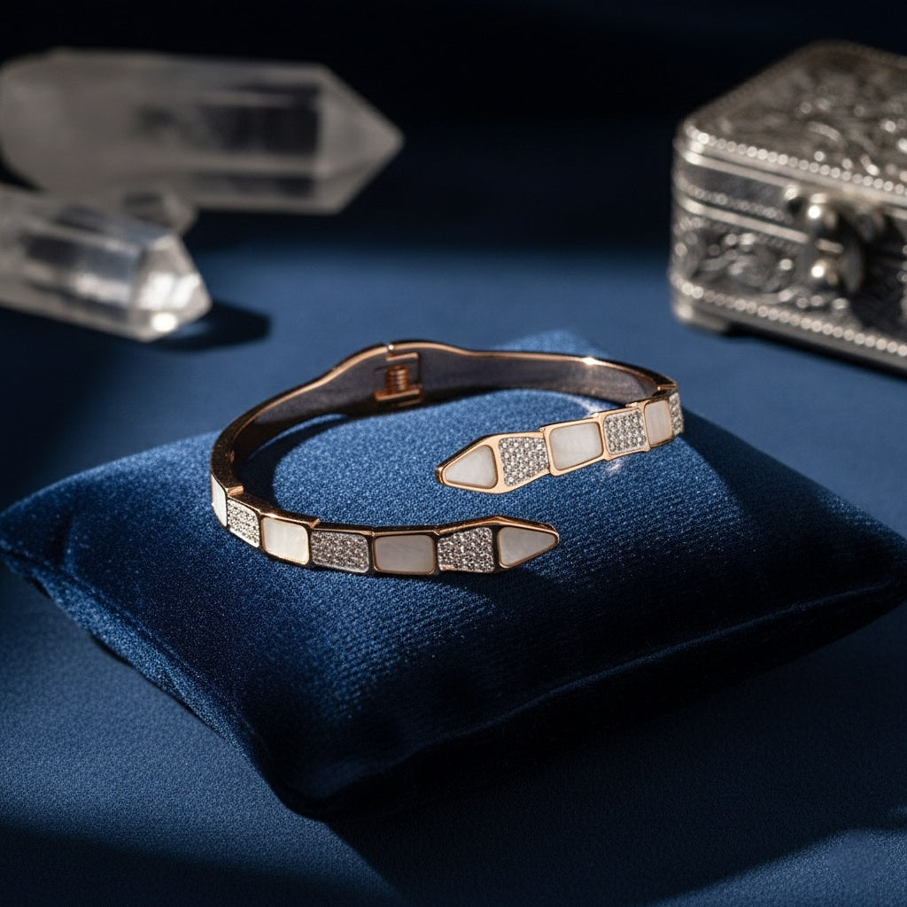 Rokassprādze "Perlamutra ceļš"