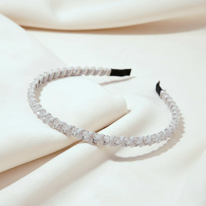 Matu stīpiņa "Mazie elegantie kristāls" balta