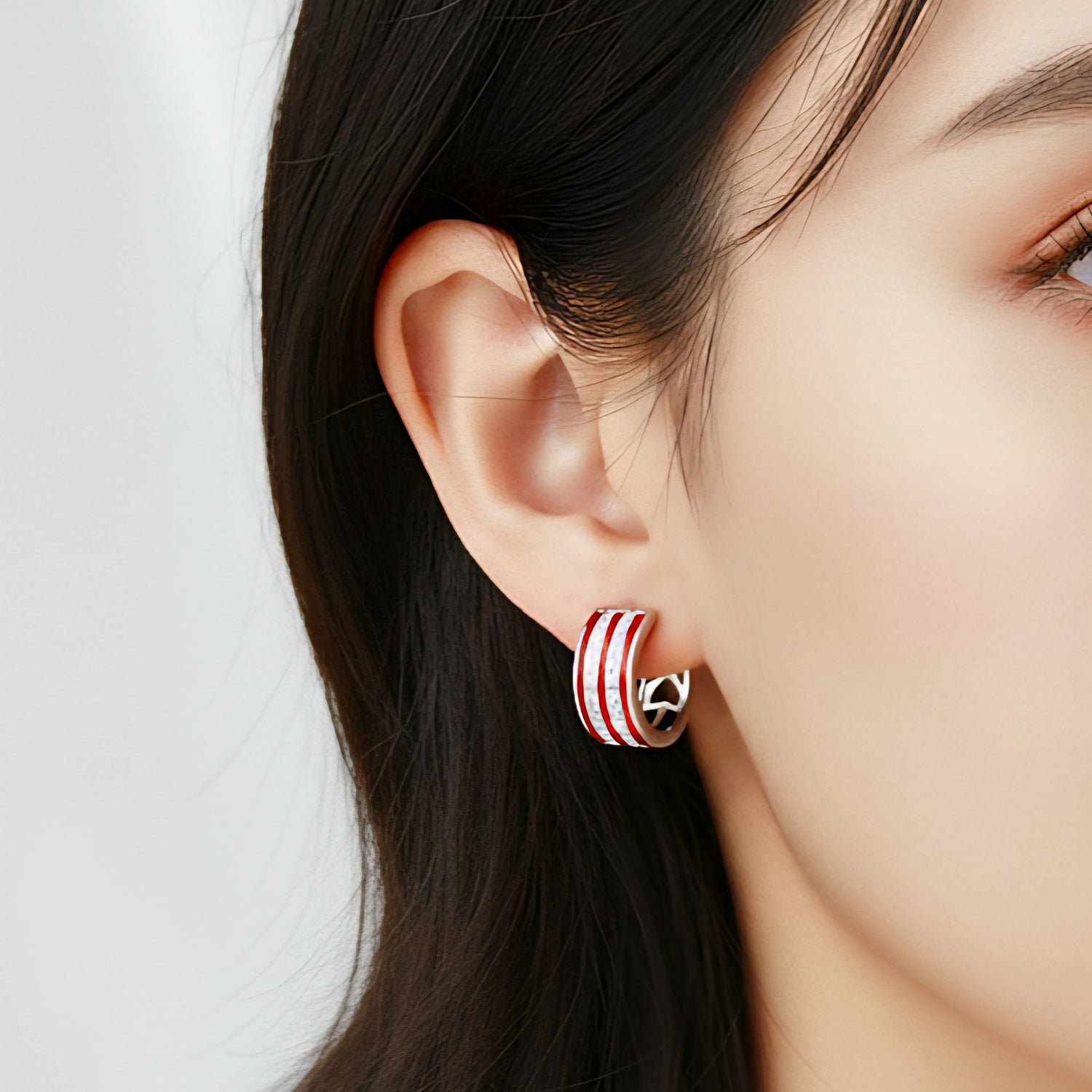 Auskari "Bright rounds"