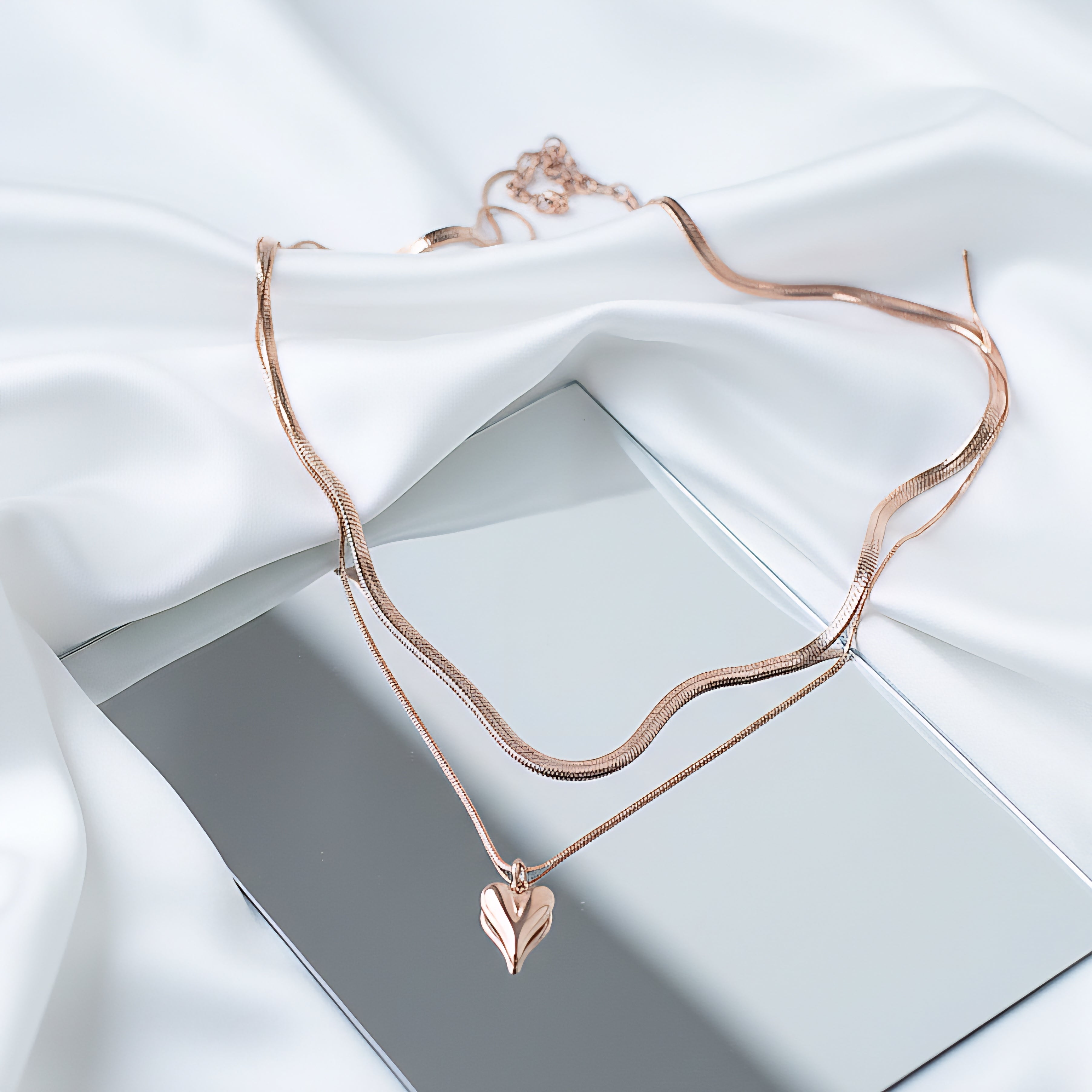 Necklace "Reflection Heart"