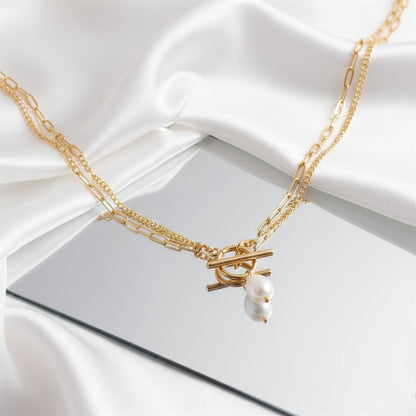 Kaklarota Pērle un ķēdes