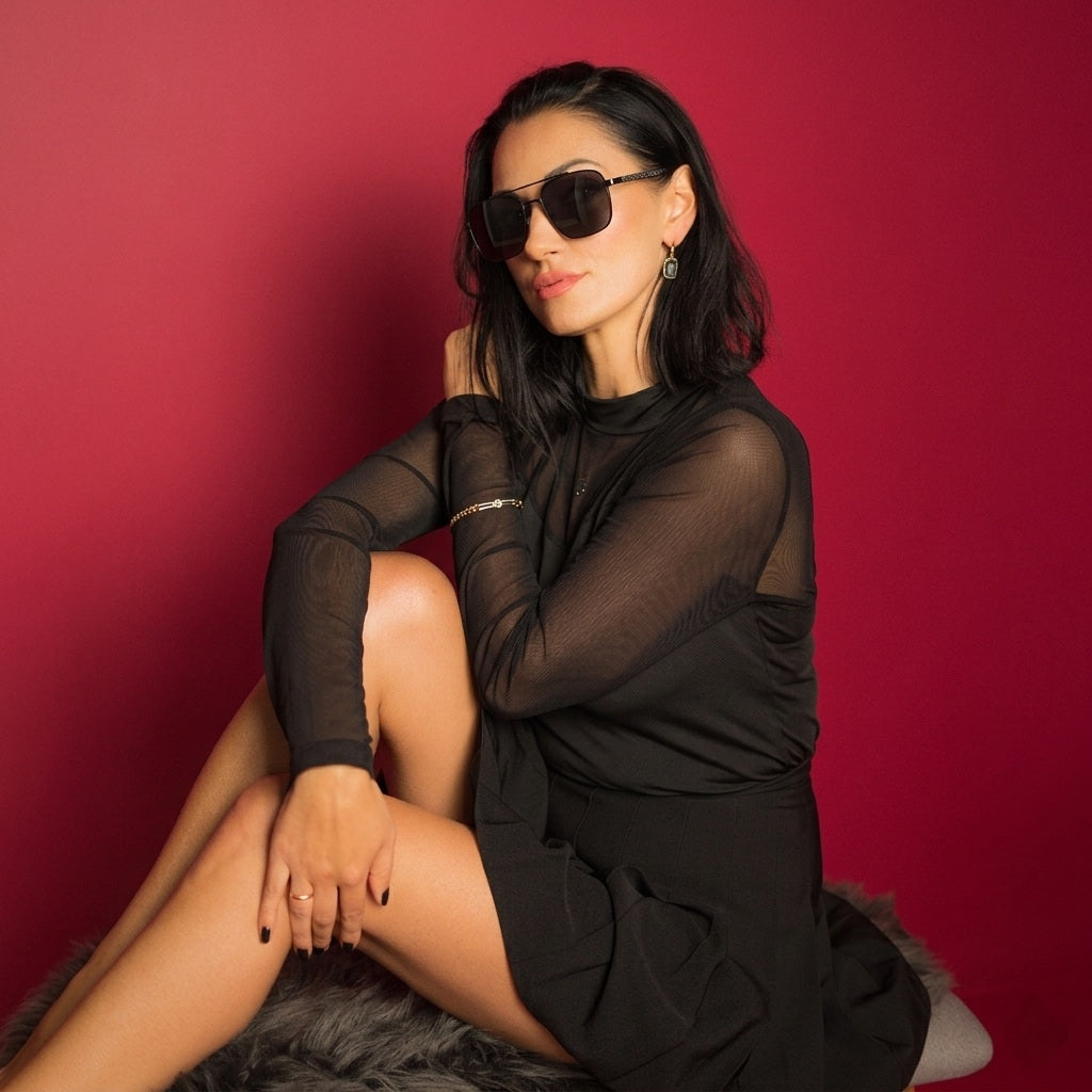 Saulesbrilles Melnais atspulgs