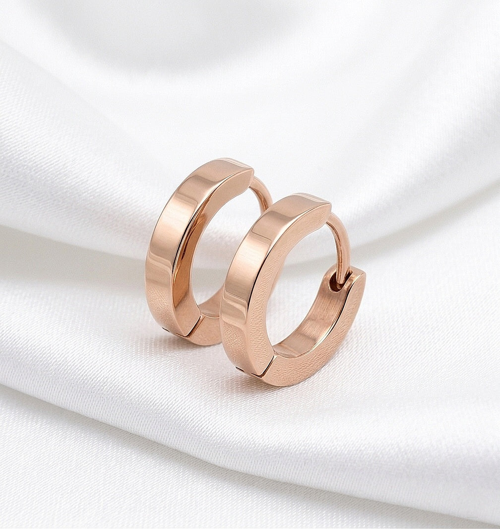 Auskari "Minimālisms"