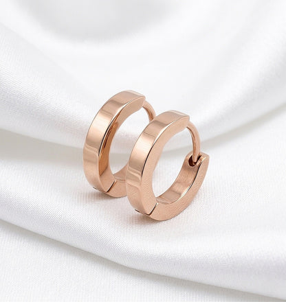 Auskari "Minimālisms"