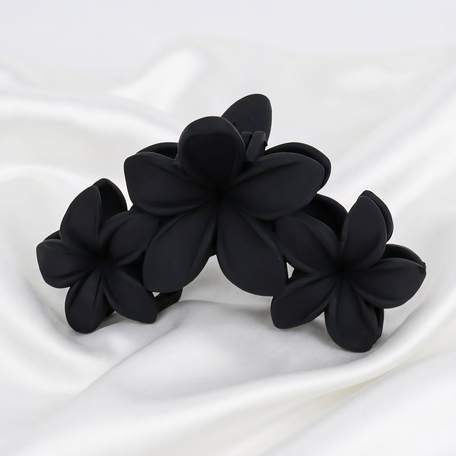 Matu sprādze "Flower" izvēlies krāsu