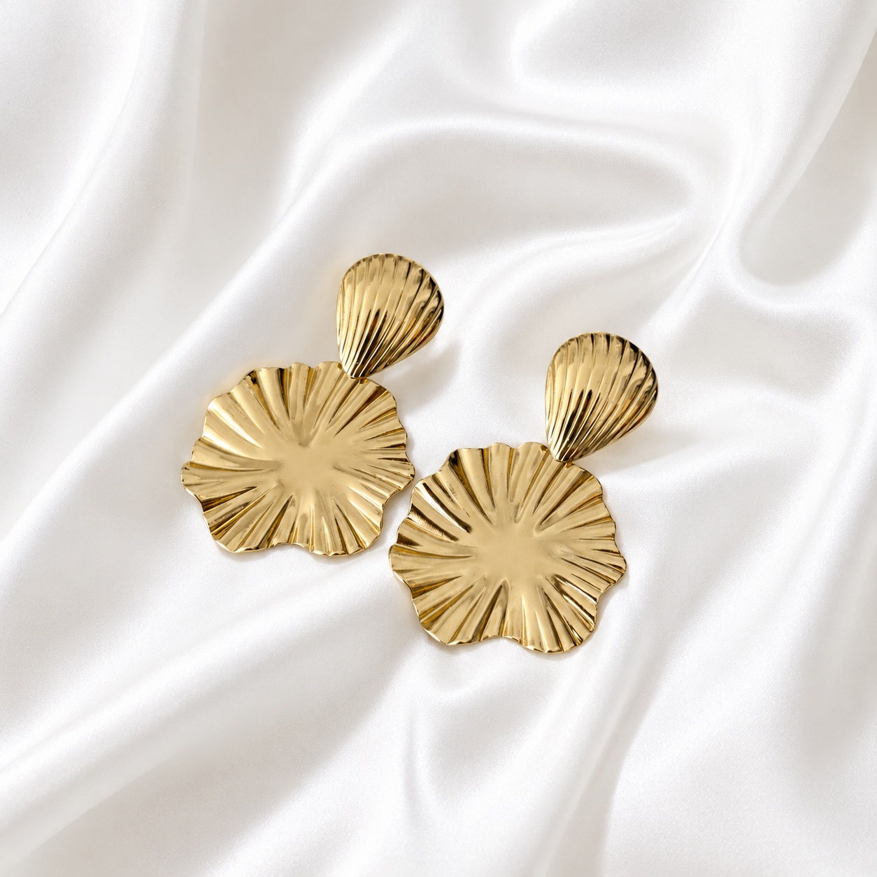 Auskari Wavy Gold