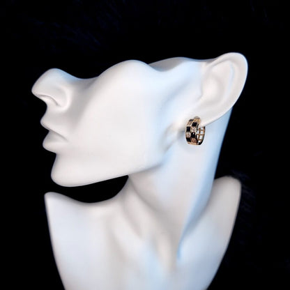 Earrings &quot;Black and white&quot;
