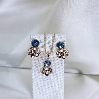 Jewelry set &quot;Blue wings and pearl&quot;