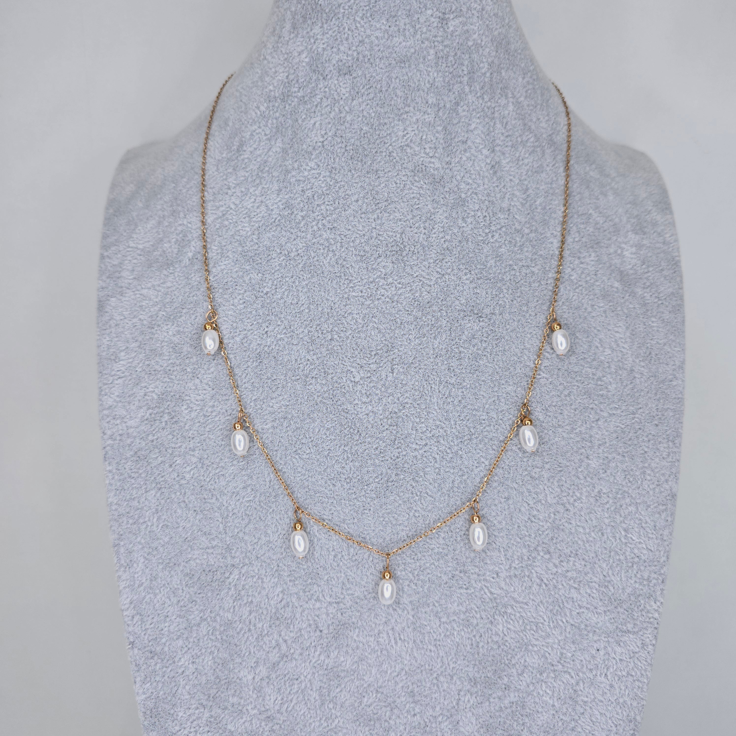 Necklace &quot;Pearl rain&quot;