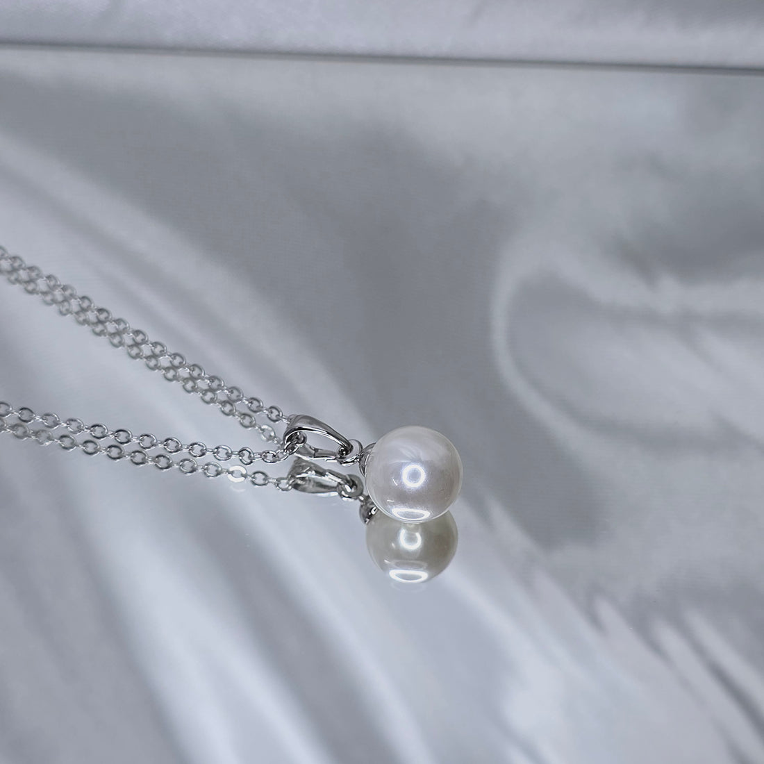 Necklace &quot;White Pearl&quot;