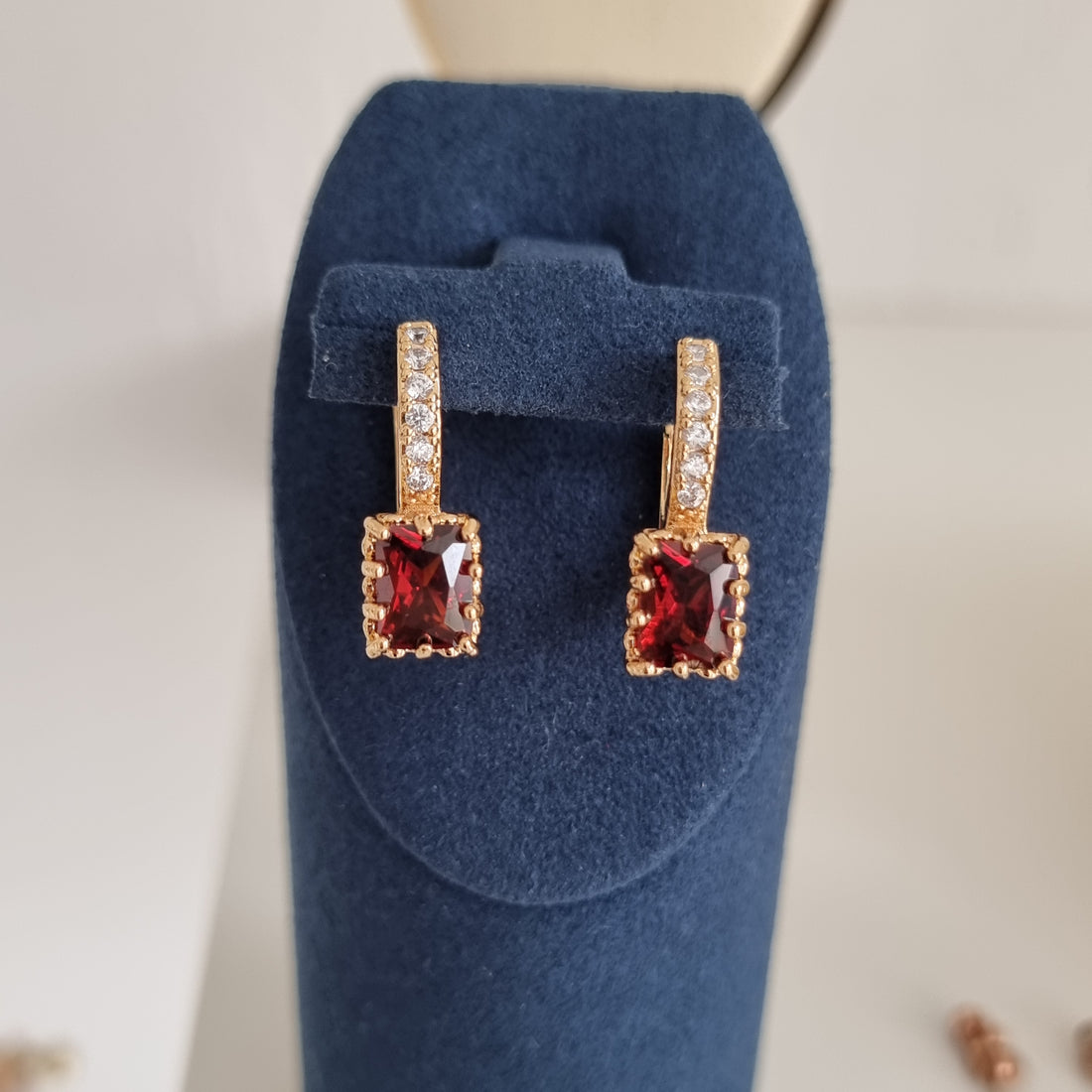 Auskari Red MEGA SALE